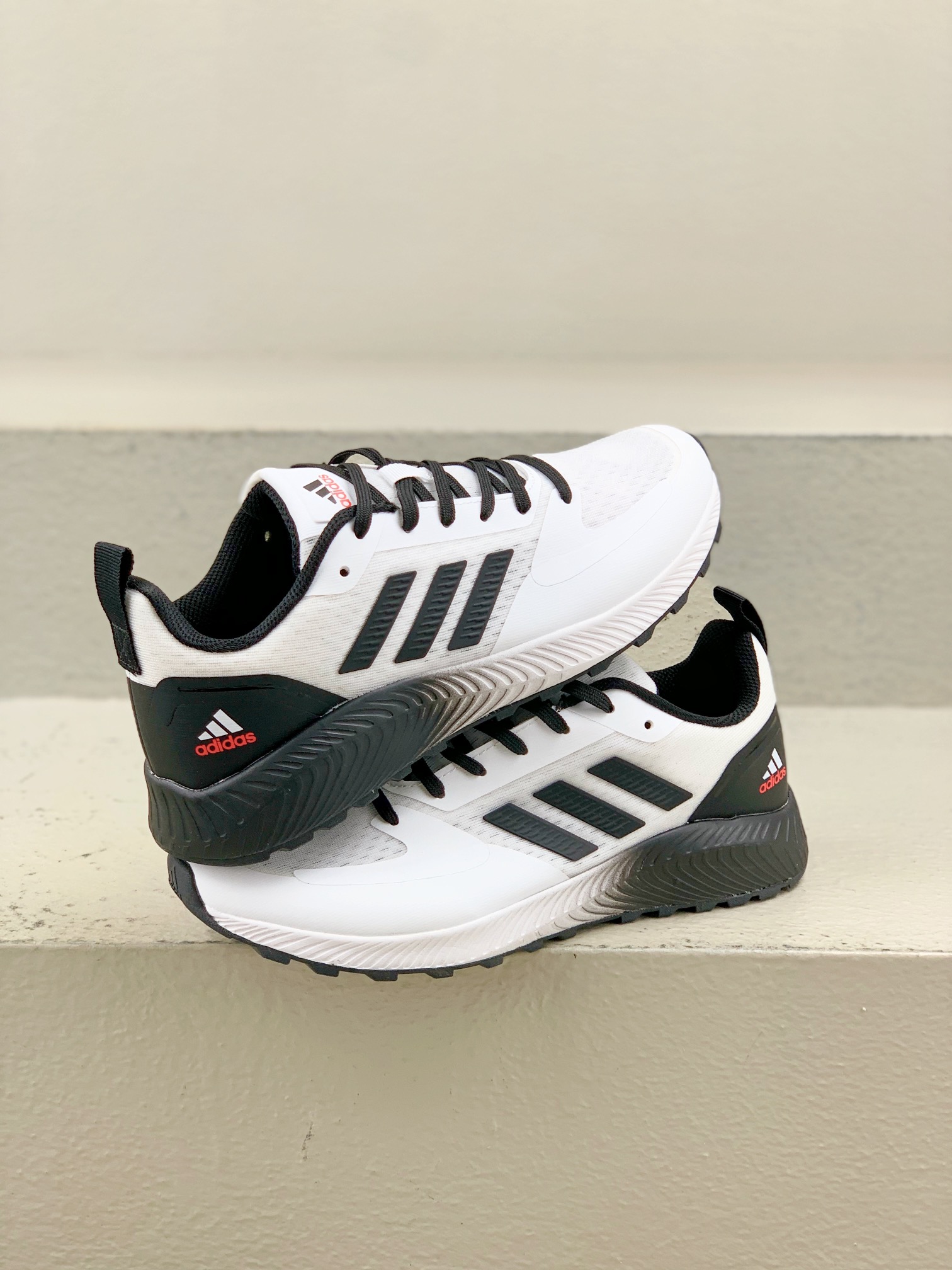 Adidas Basic Shoes Lightweight L