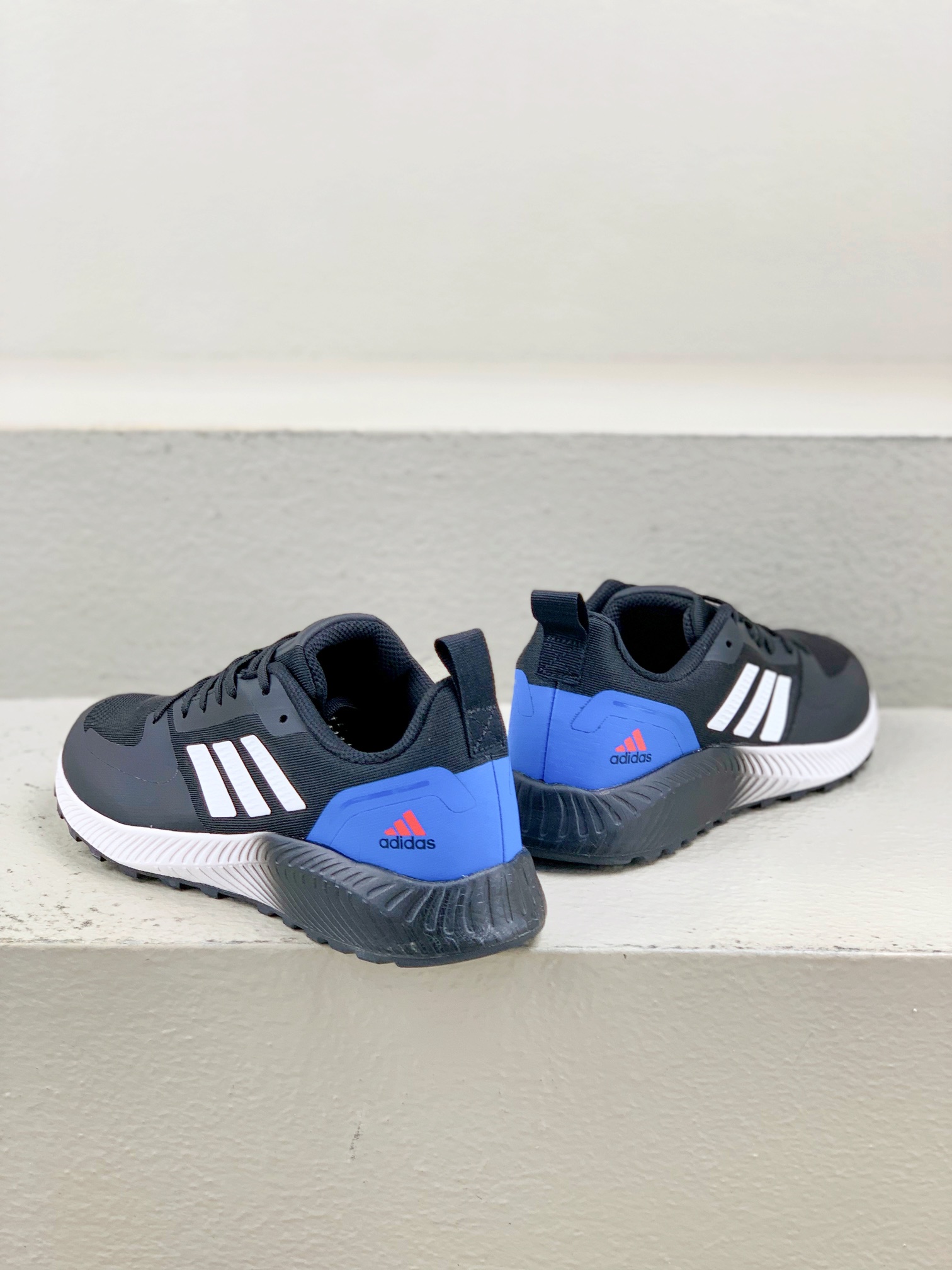 Adidas Basic Shoes Lightweight L