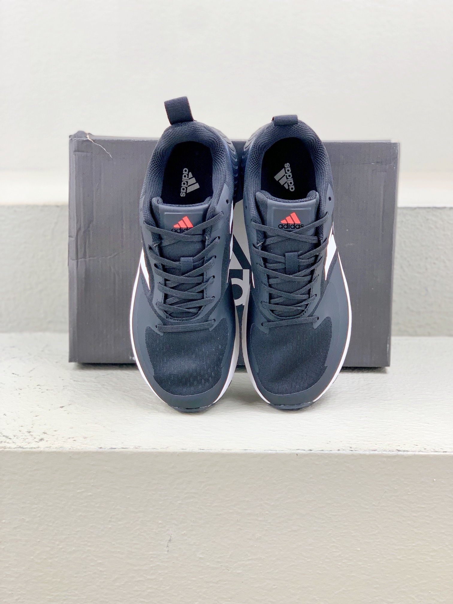 Adidas Basic Shoes Lightweight L