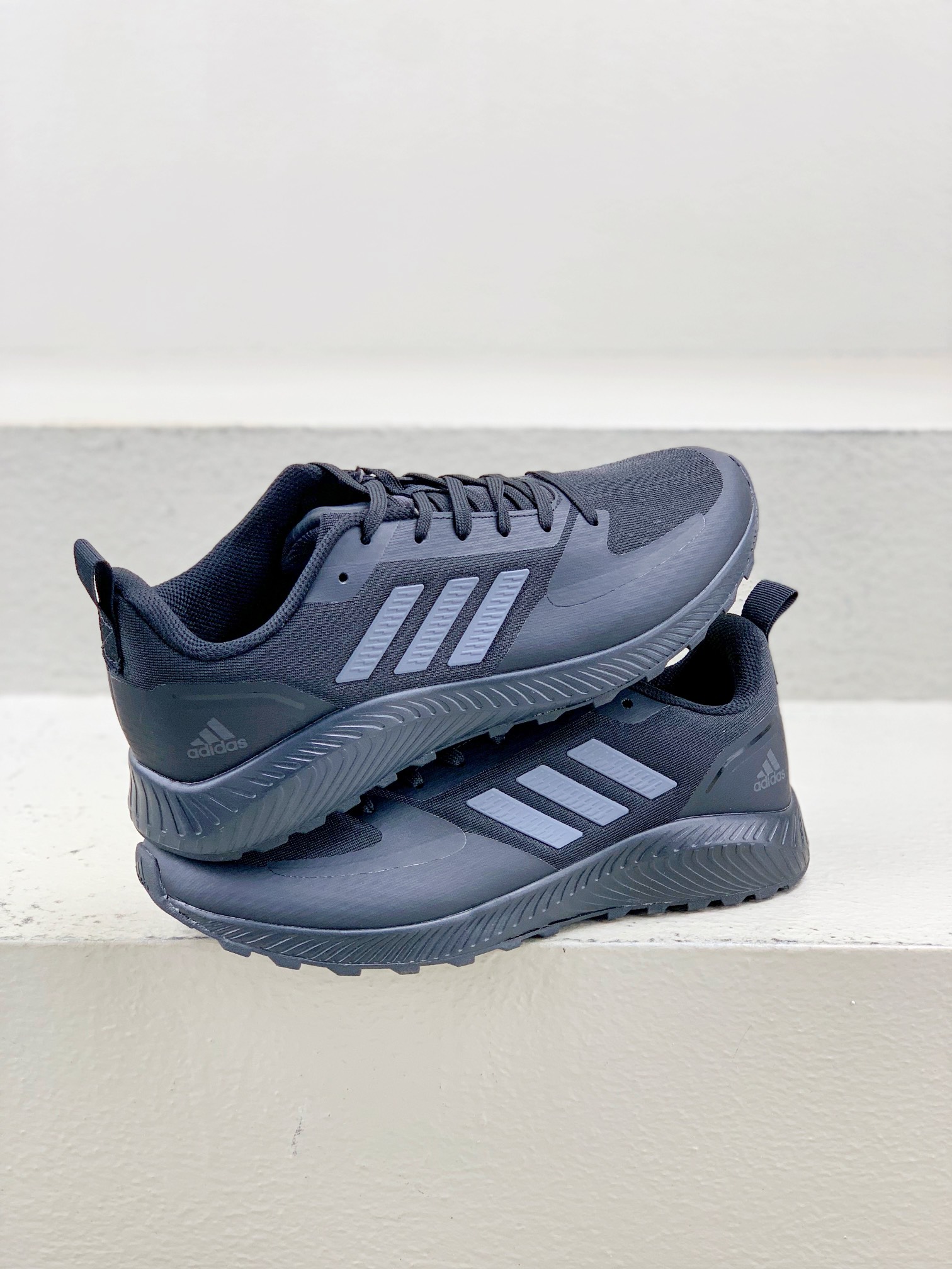 Adidas Basic Shoes Lightweight L