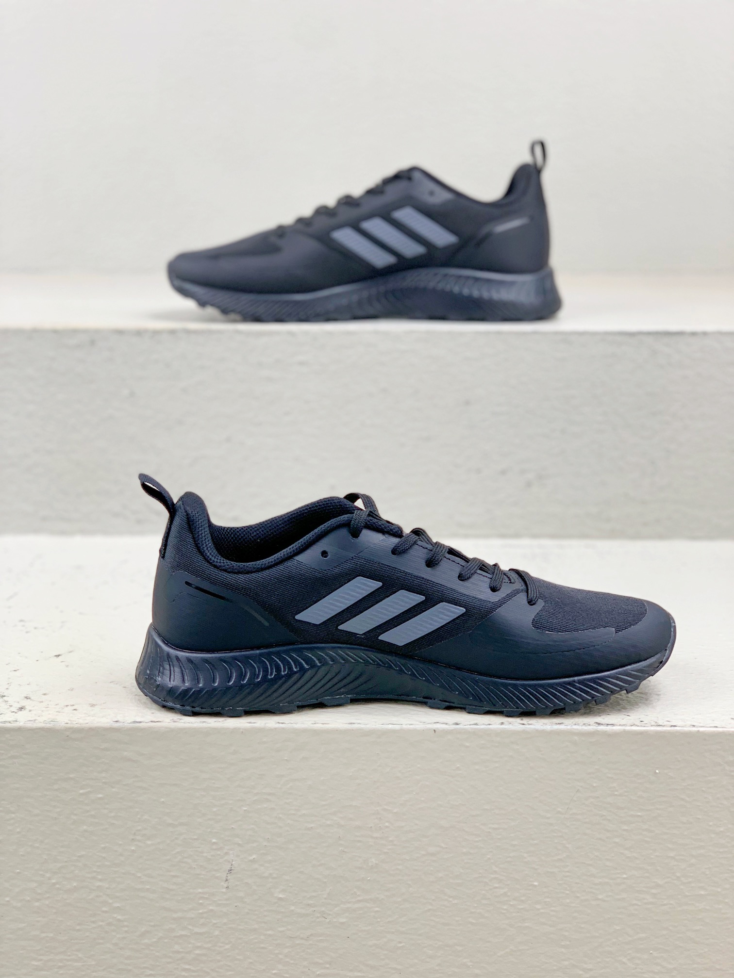Adidas Basic Shoes Lightweight L