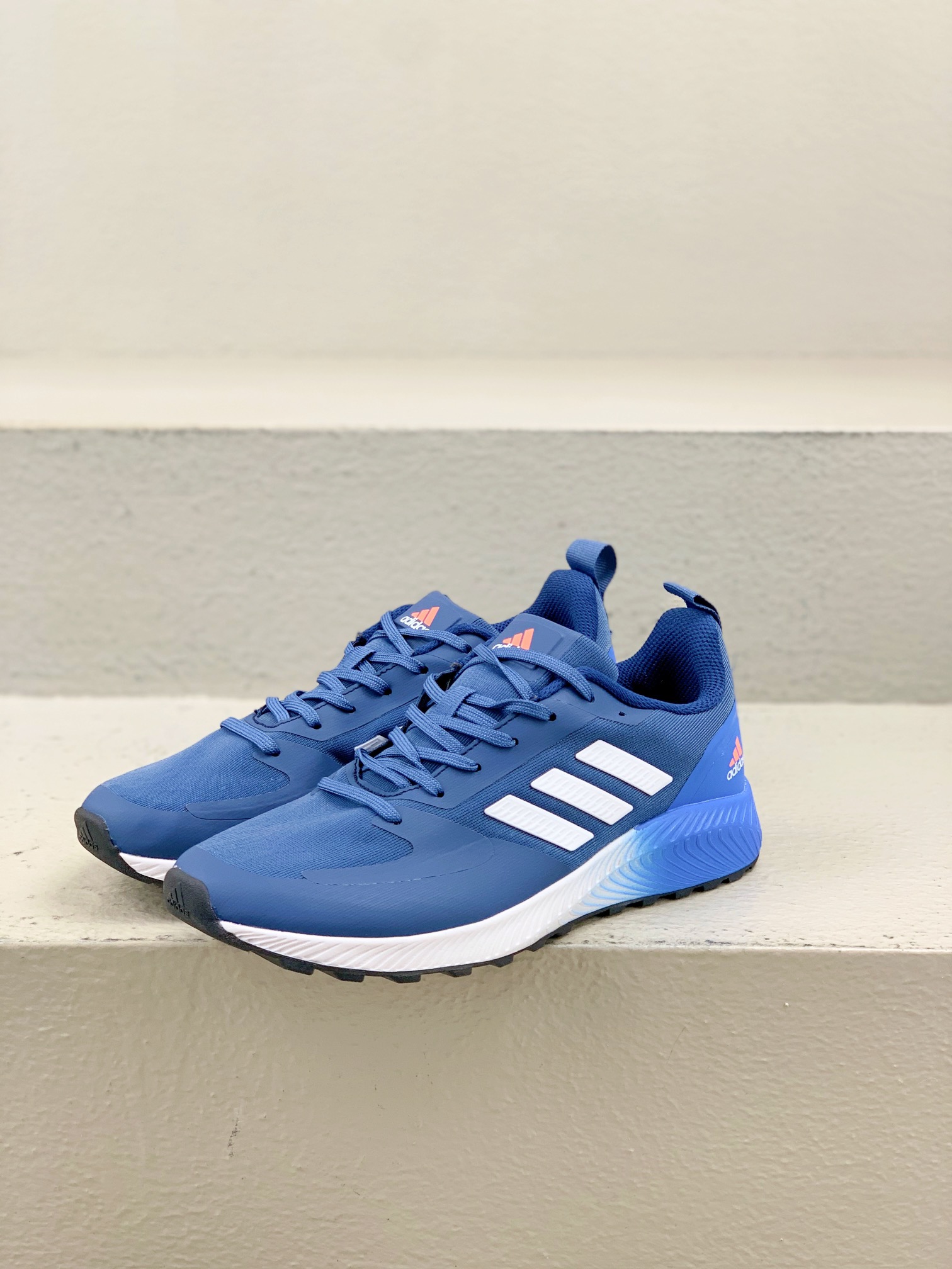 Adidas Basic Shoes Lightweight L