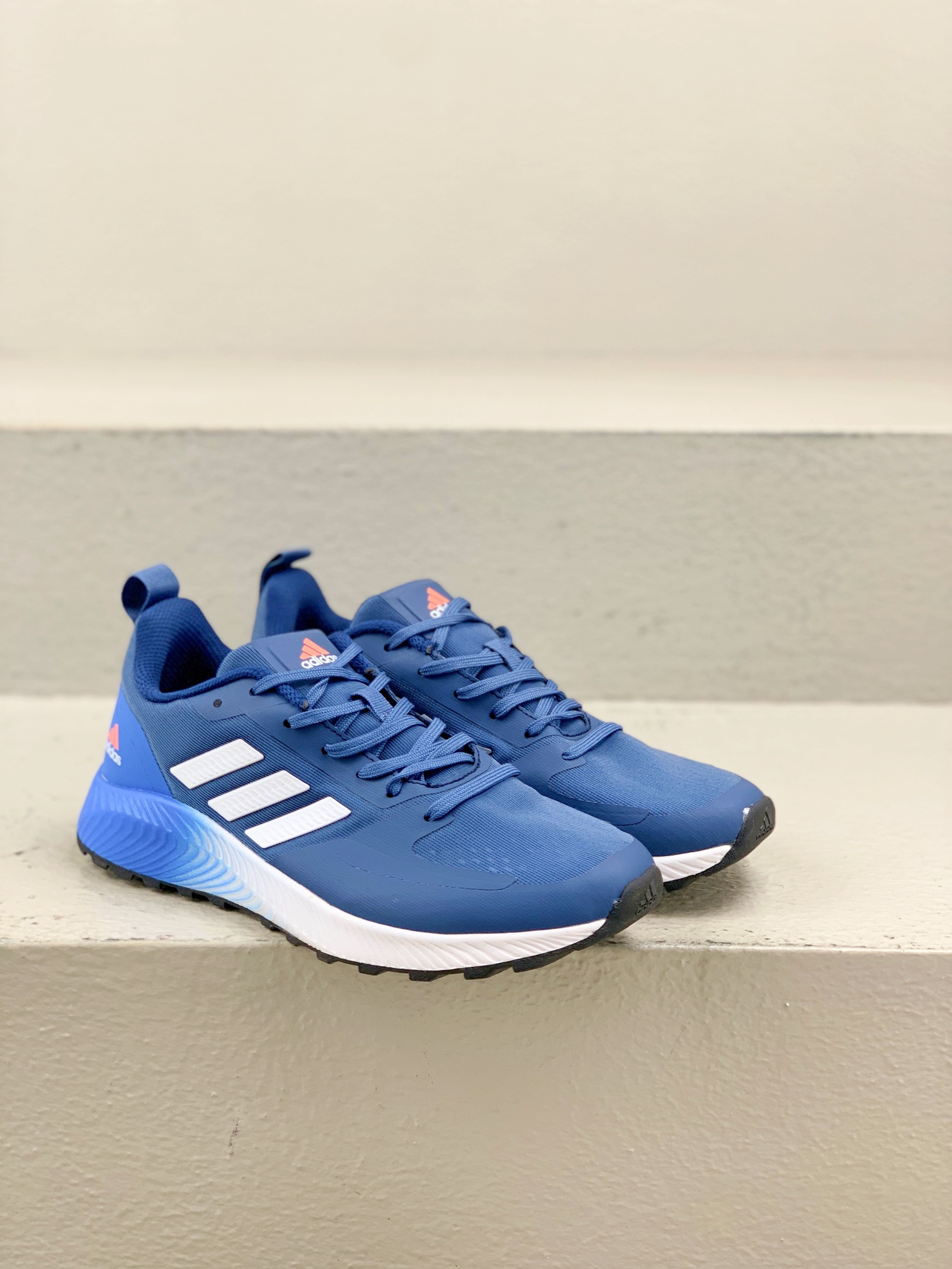 Adidas Basic Shoes Lightweight L