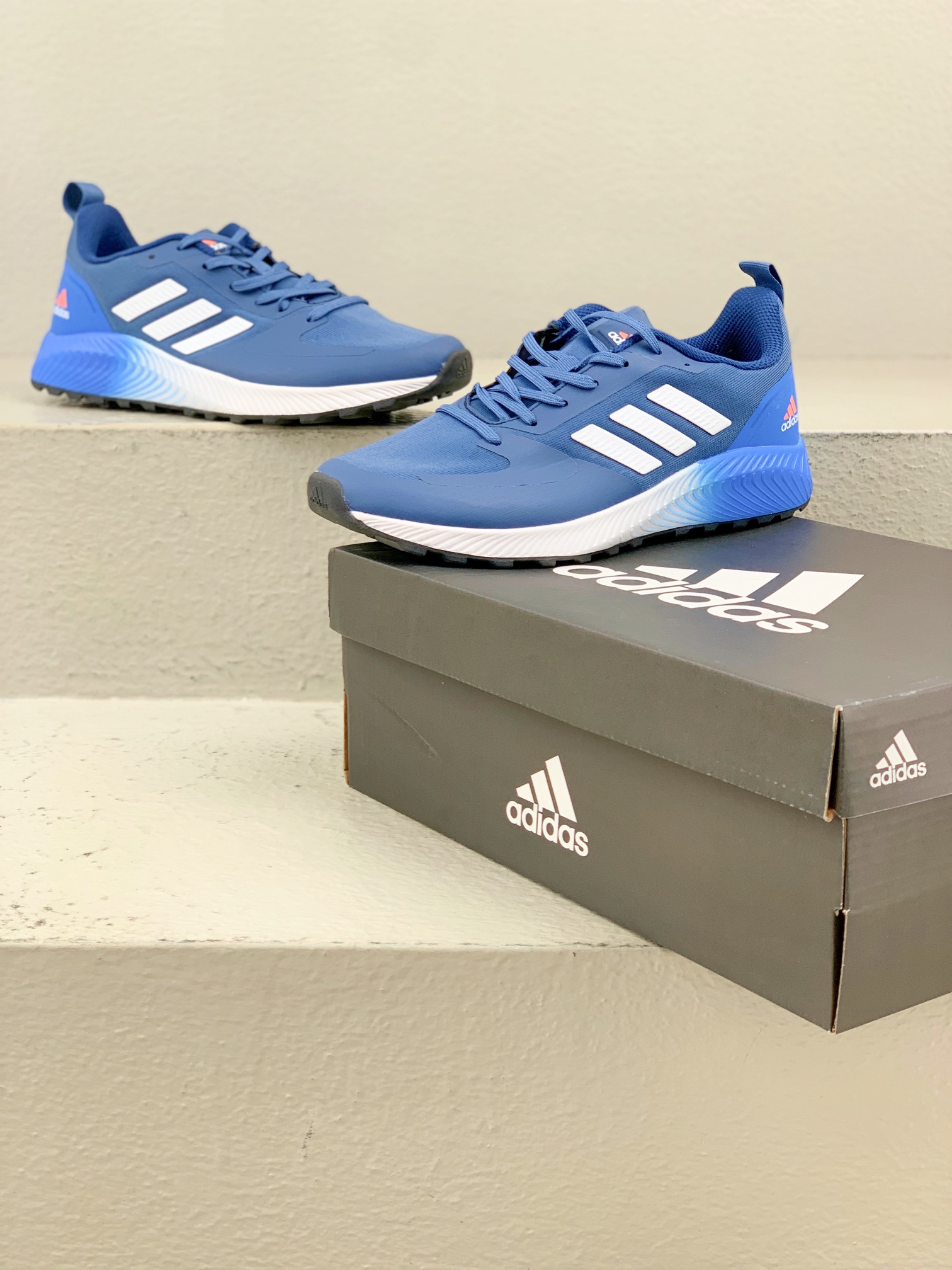 Adidas Basic Shoes Lightweight L