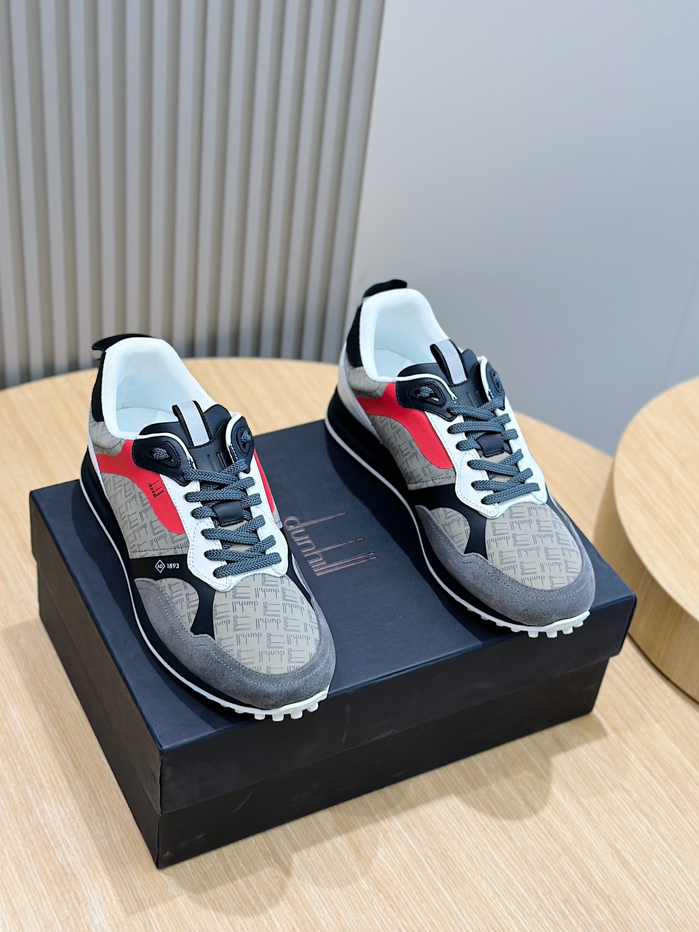 Male Sneakers Shock Absorbing L-s