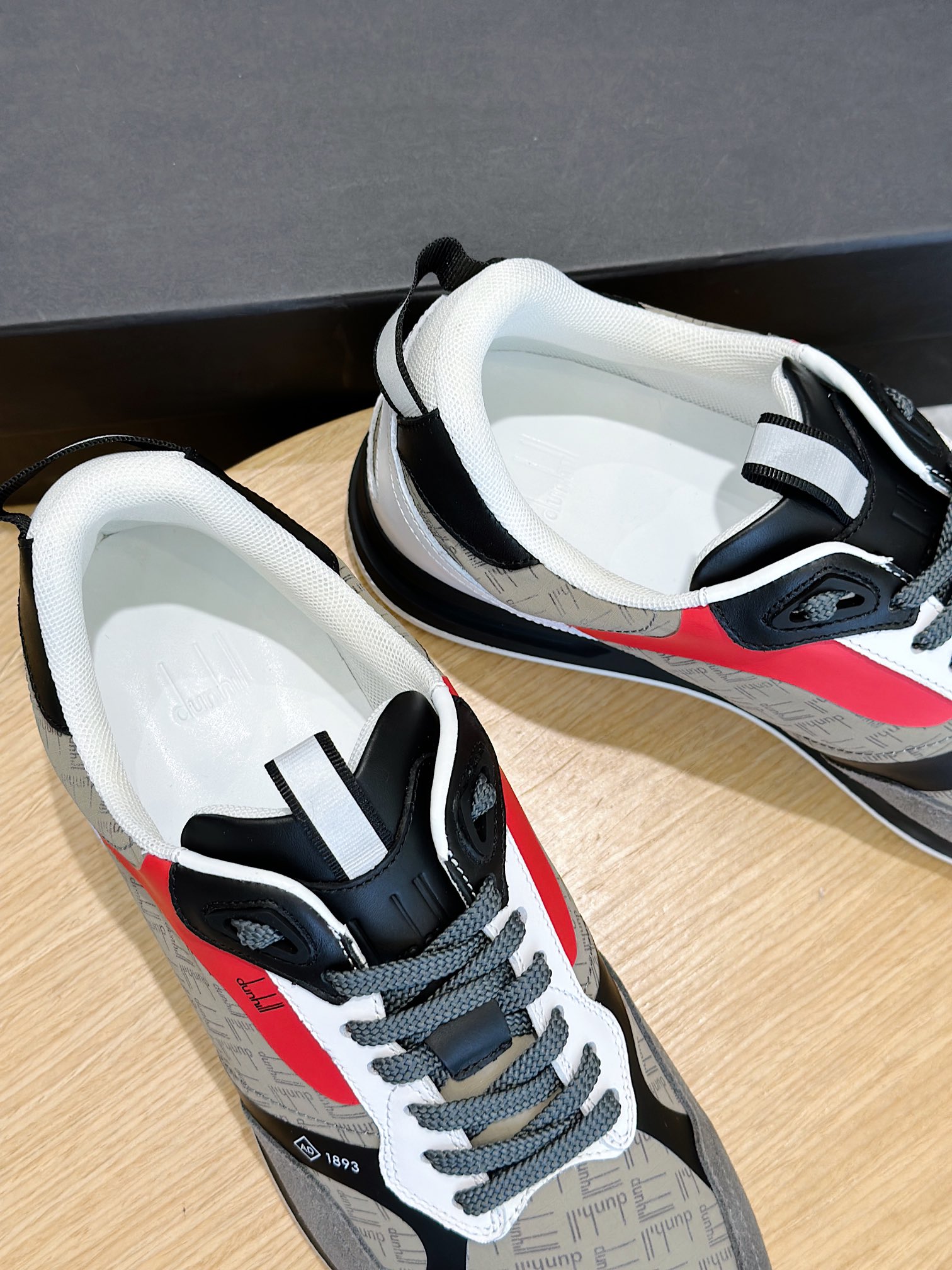 Male Sneakers Shock Absorbing L-s