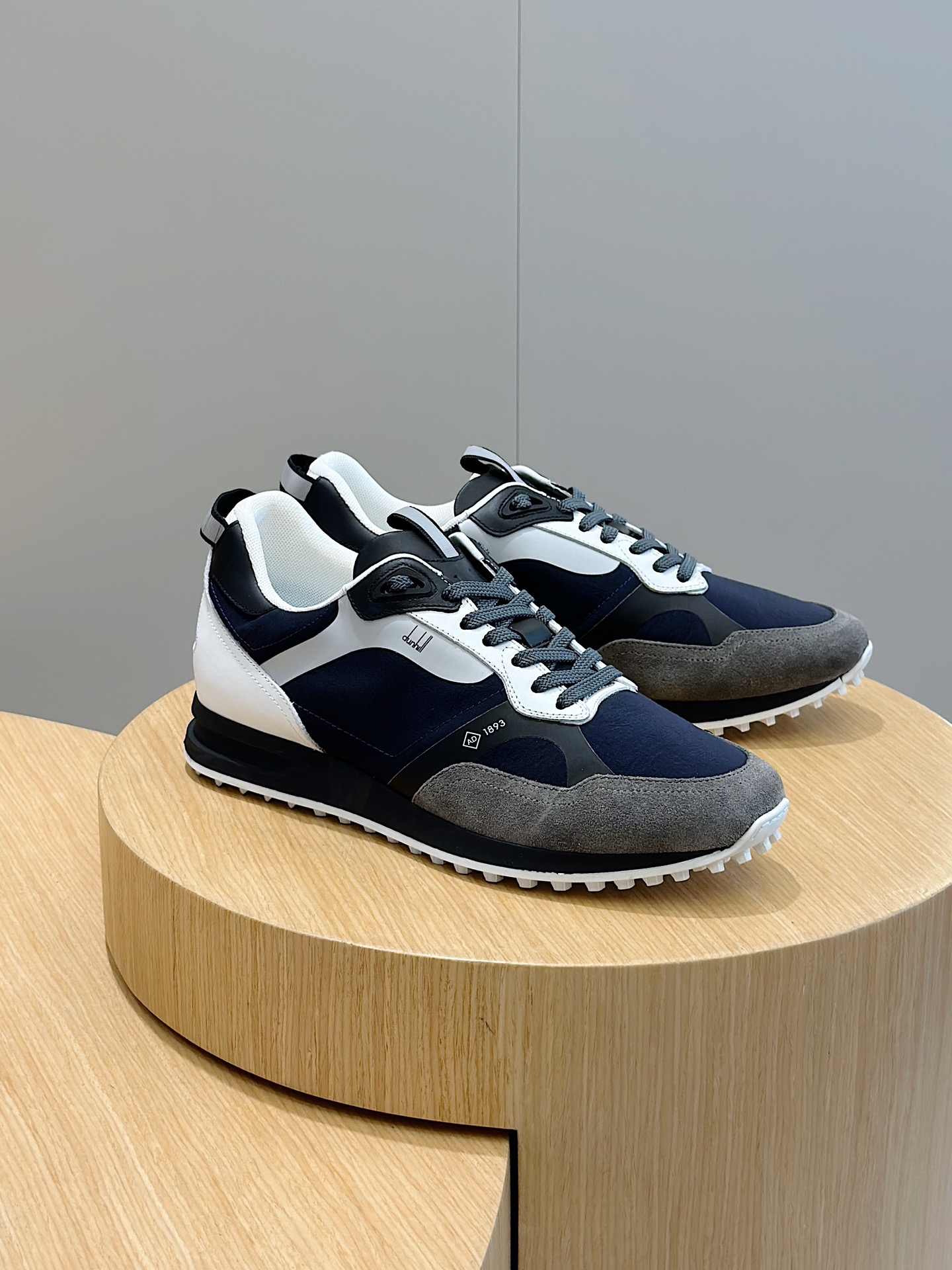 Male Sneakers Shock Absorbing L-s