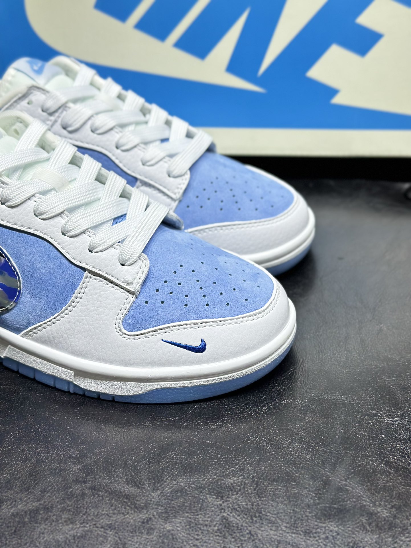 Dior Nike Board Shoes L