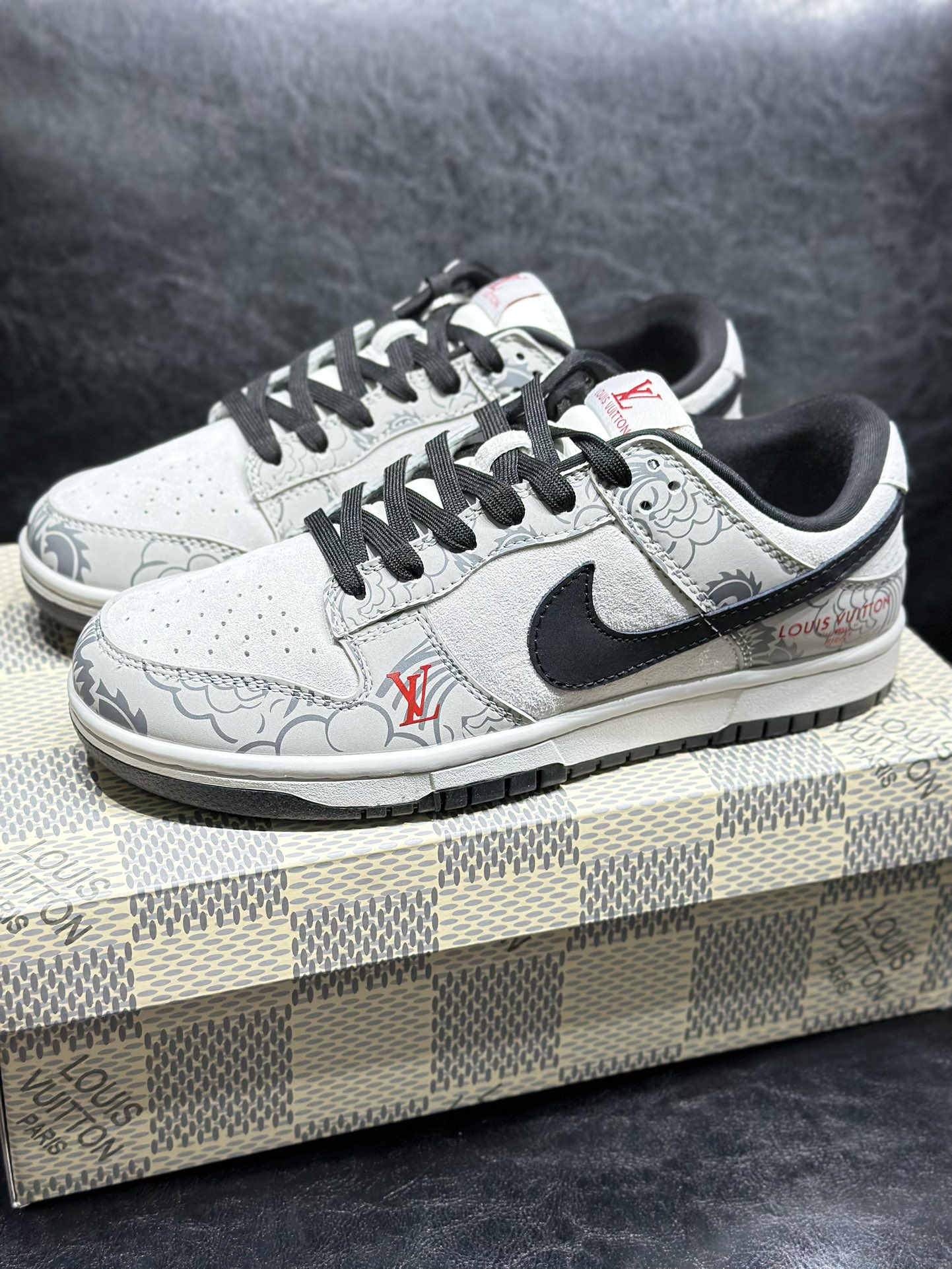 Dior Nike Board Shoes L