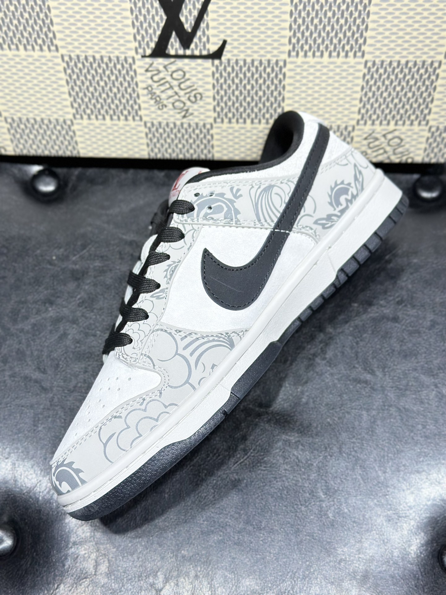 Dior Nike Board Shoes L