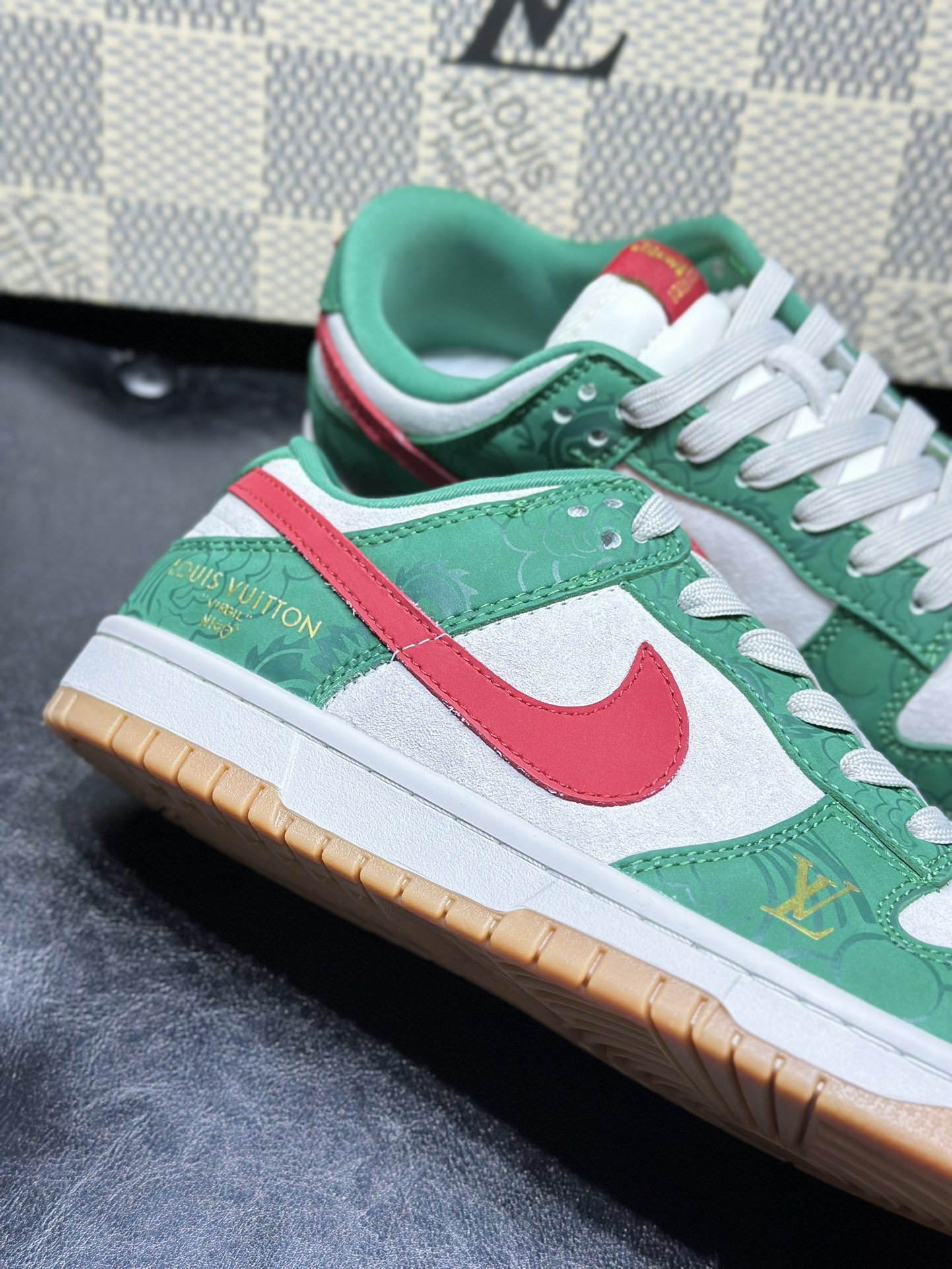 Dior Nike Board Shoes L