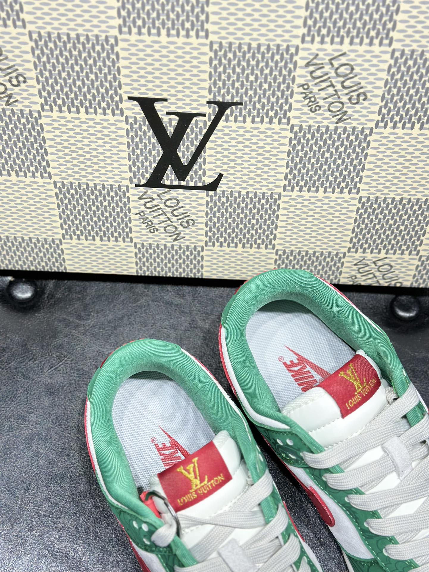 Dior Nike Board Shoes L