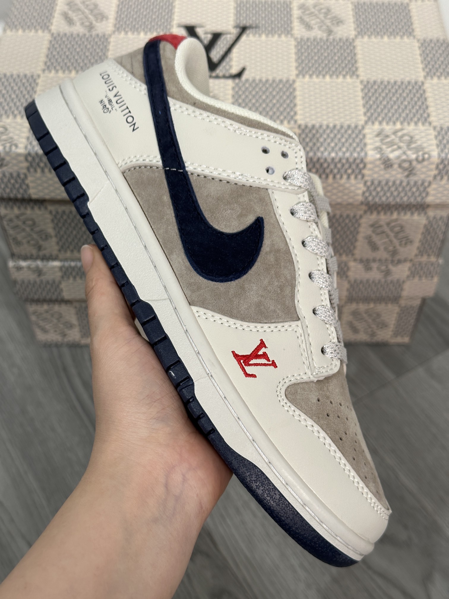 Dior Nike Board Shoes L