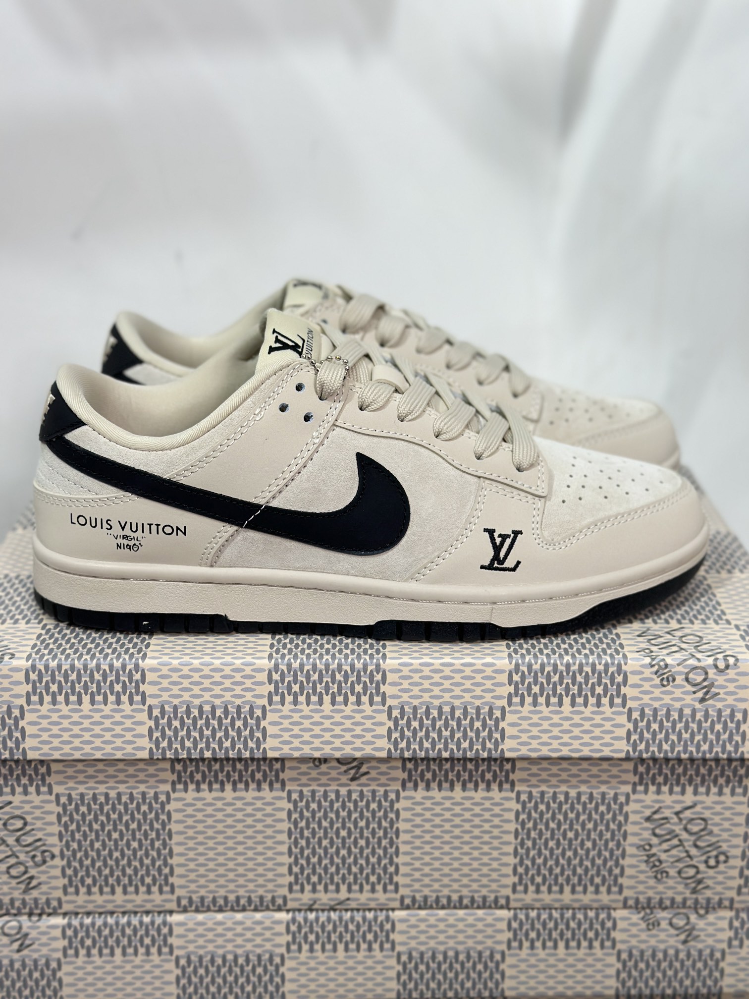 Dior Nike Board Shoes L