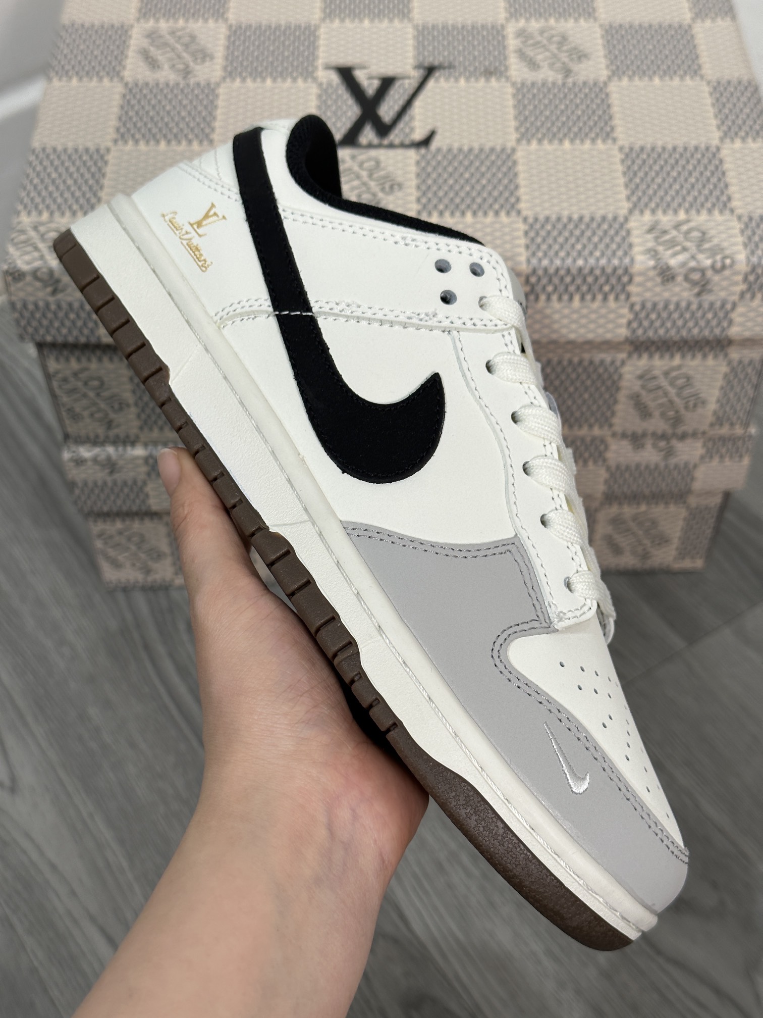 Dior Nike Board Shoes L