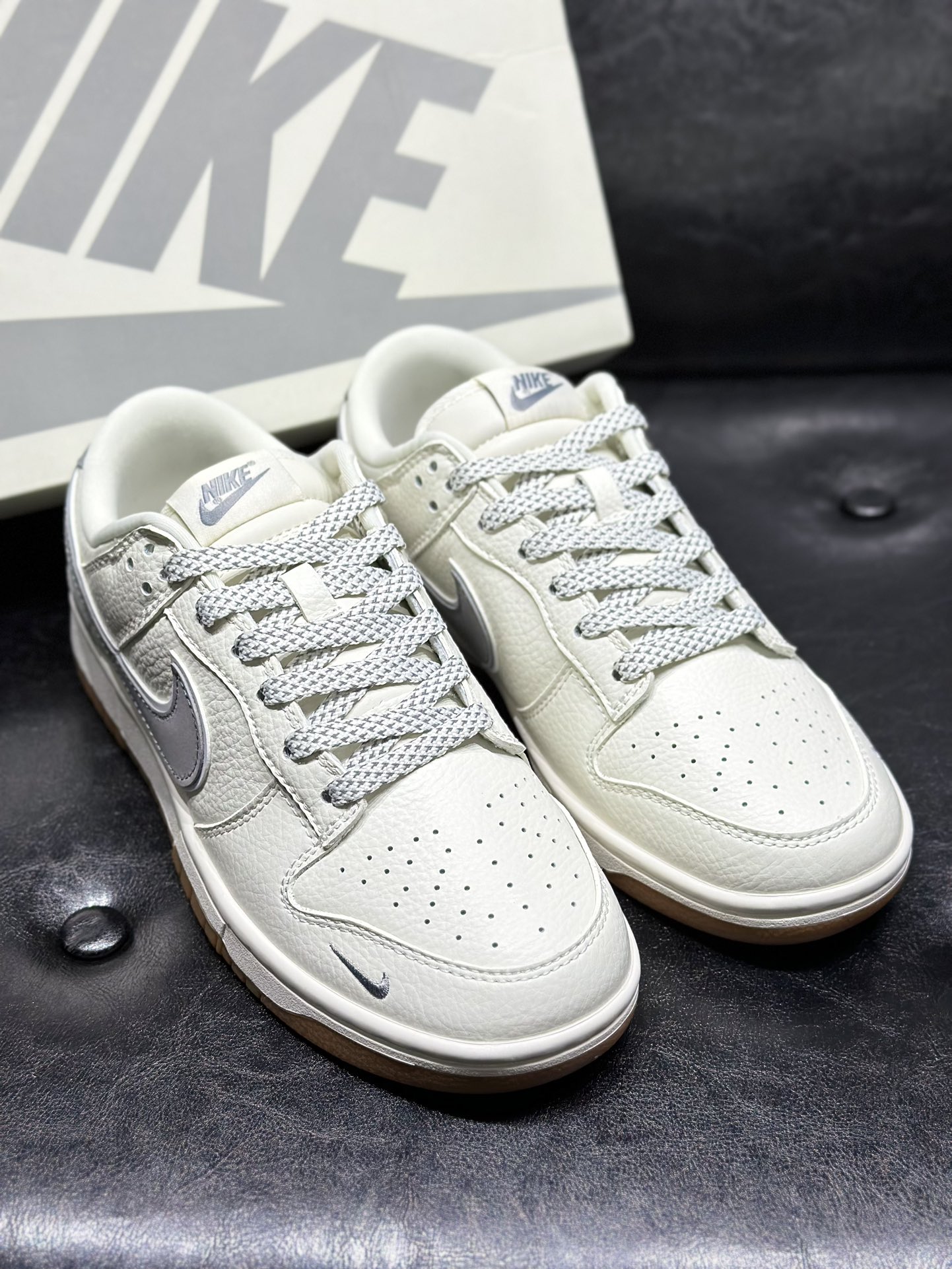 Dior Nike Board Shoes L