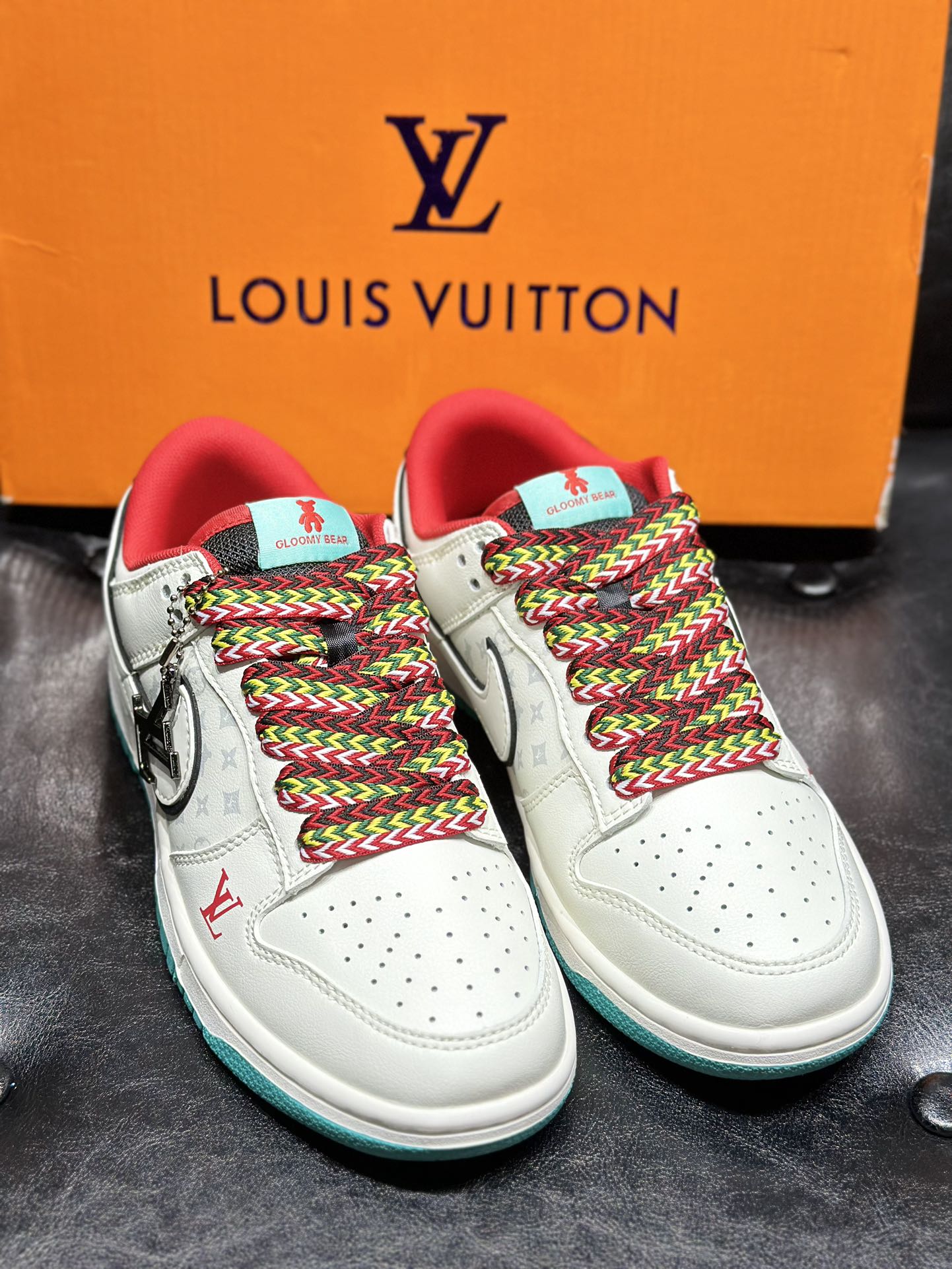 Dior Nike Board Shoes L