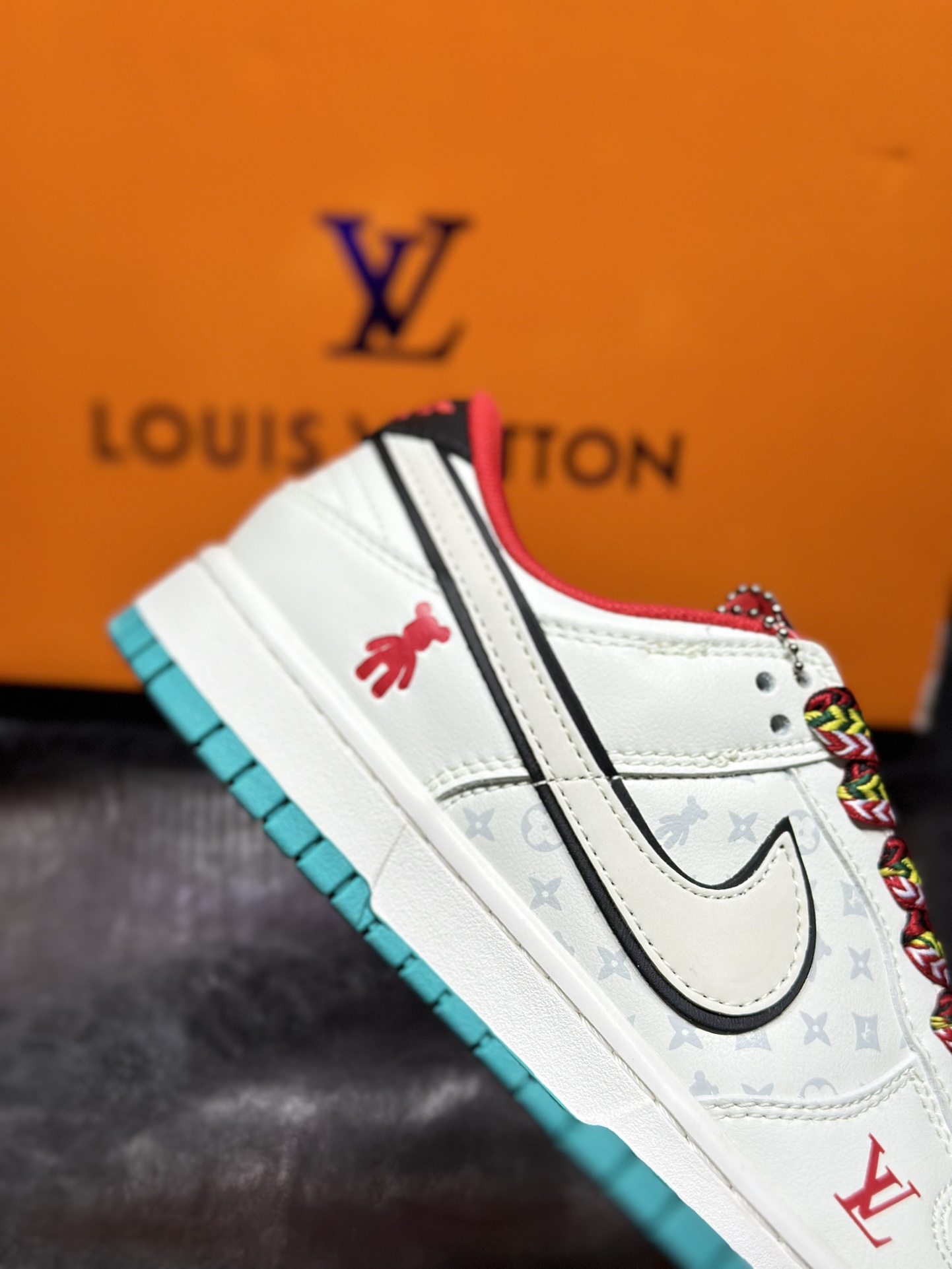 Dior Nike Board Shoes L