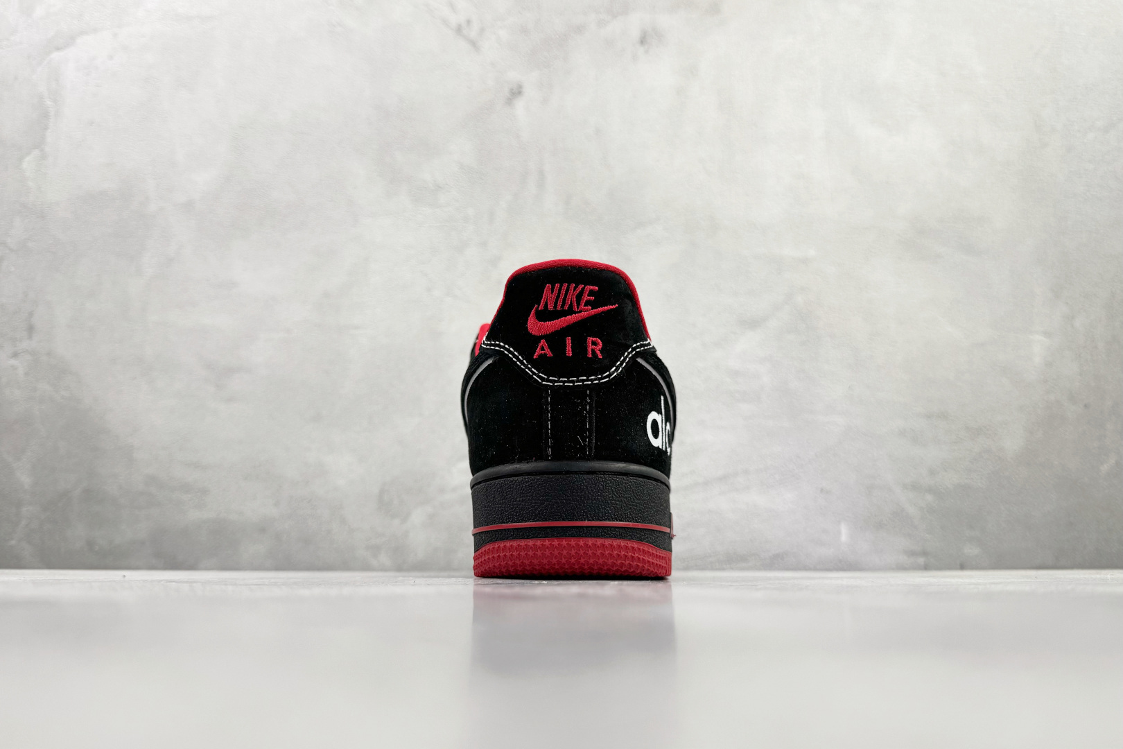 Nike Basic Shoes L-s