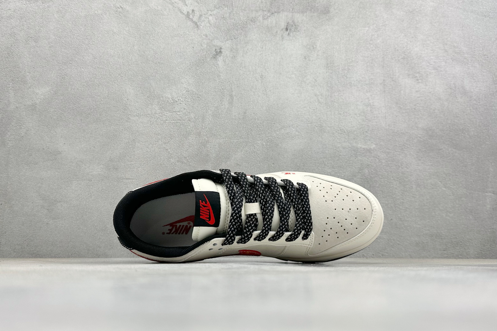 Nike Board Shoes L-s