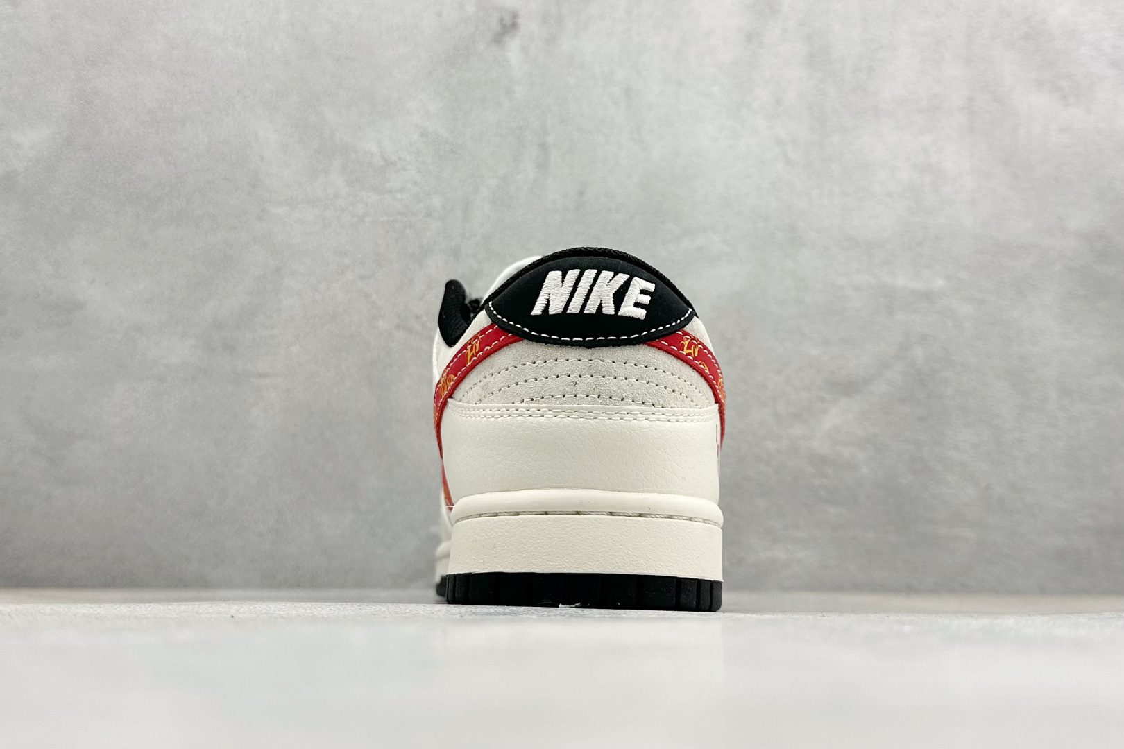 Nike Board Shoes L-s