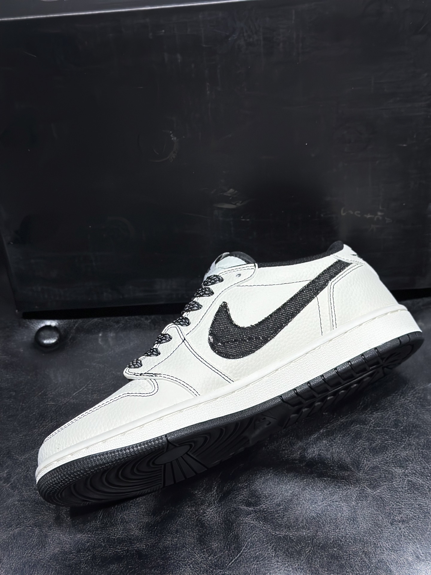 Nike Basic Shoes L