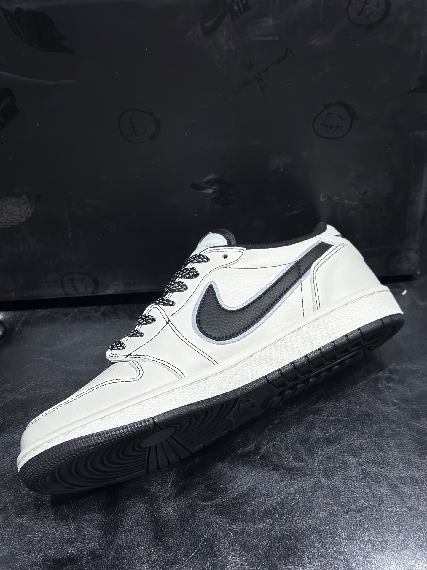 Nike Basic Shoes L