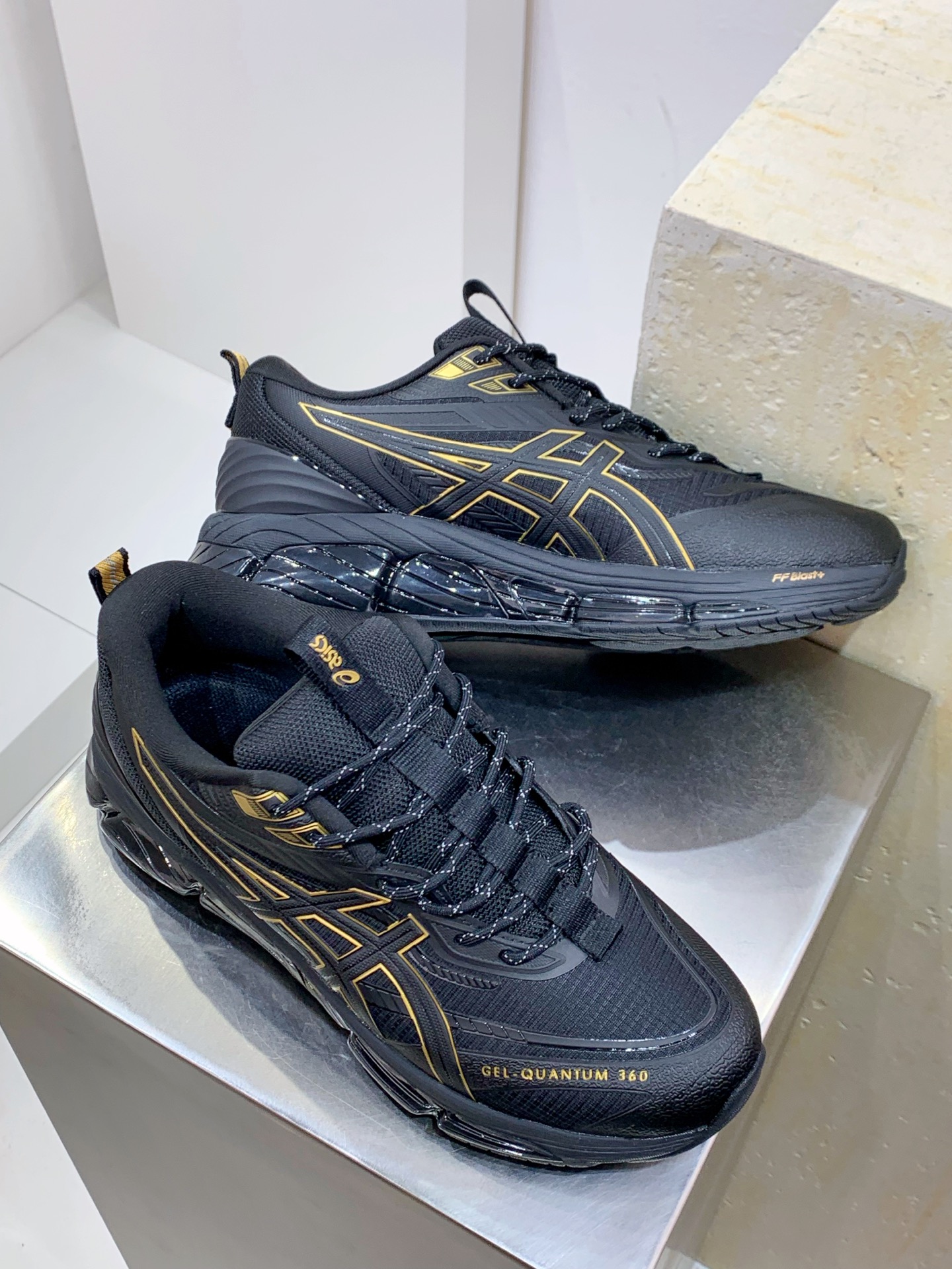 Asics Male Sneakers Breathable M-l-s