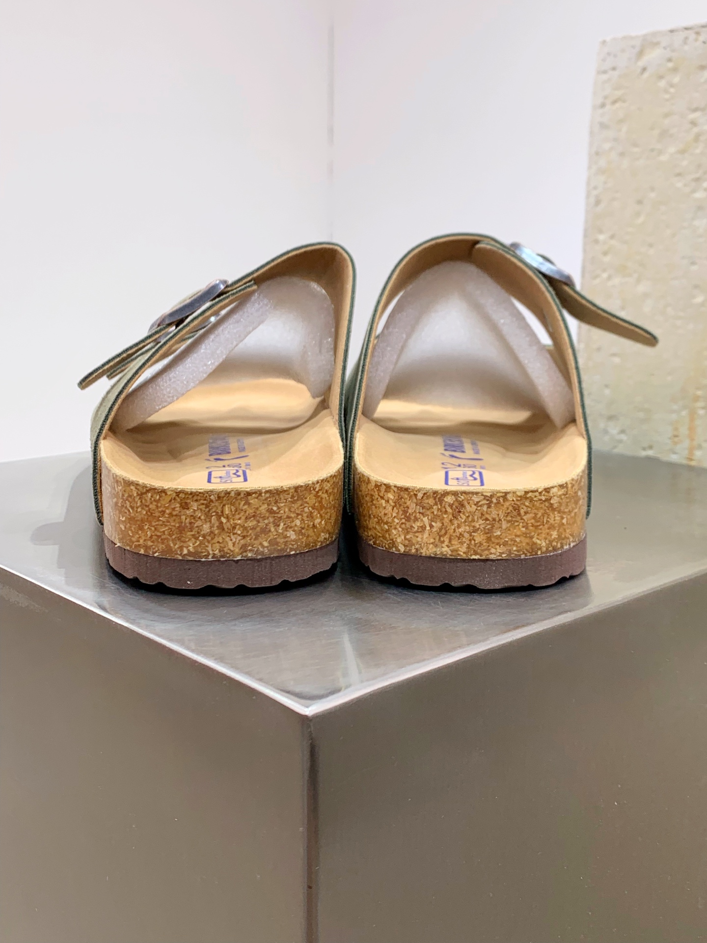 Calvin Klein Sandals L-s