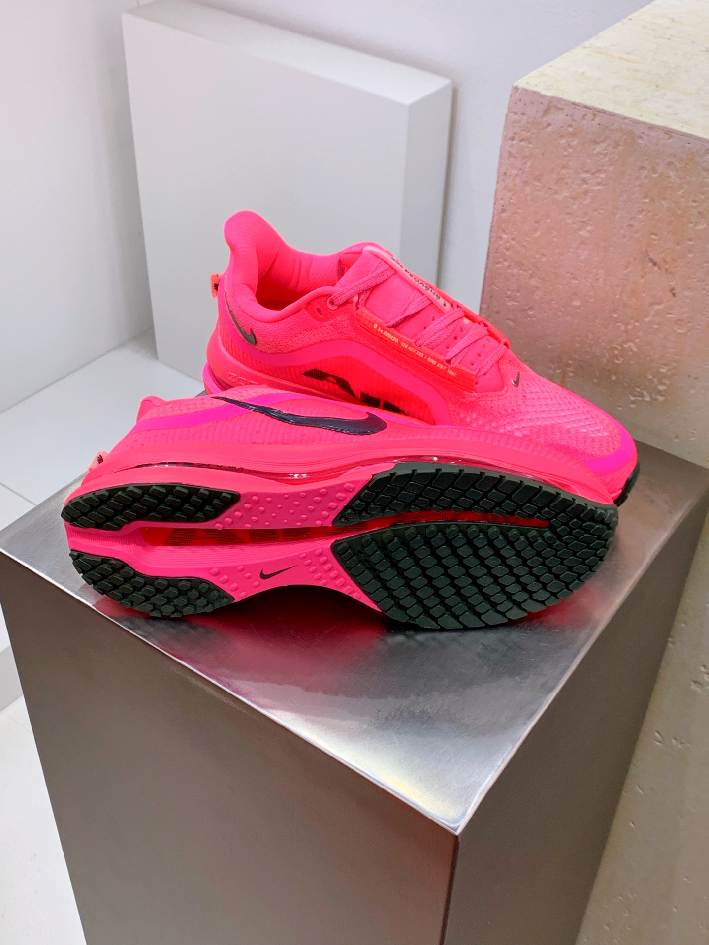 Nike Running Shoes M-l-s