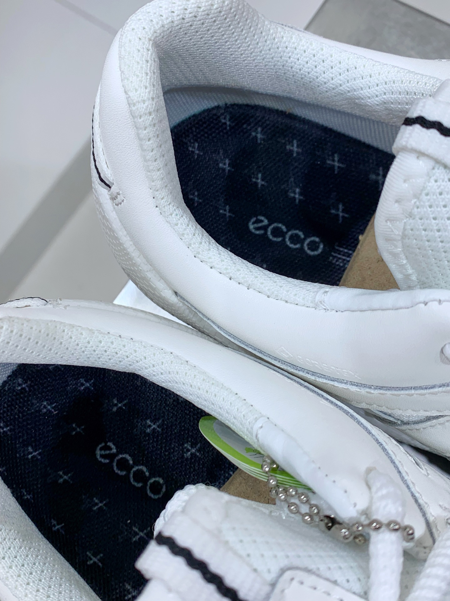 Basic Shoes Breathable L