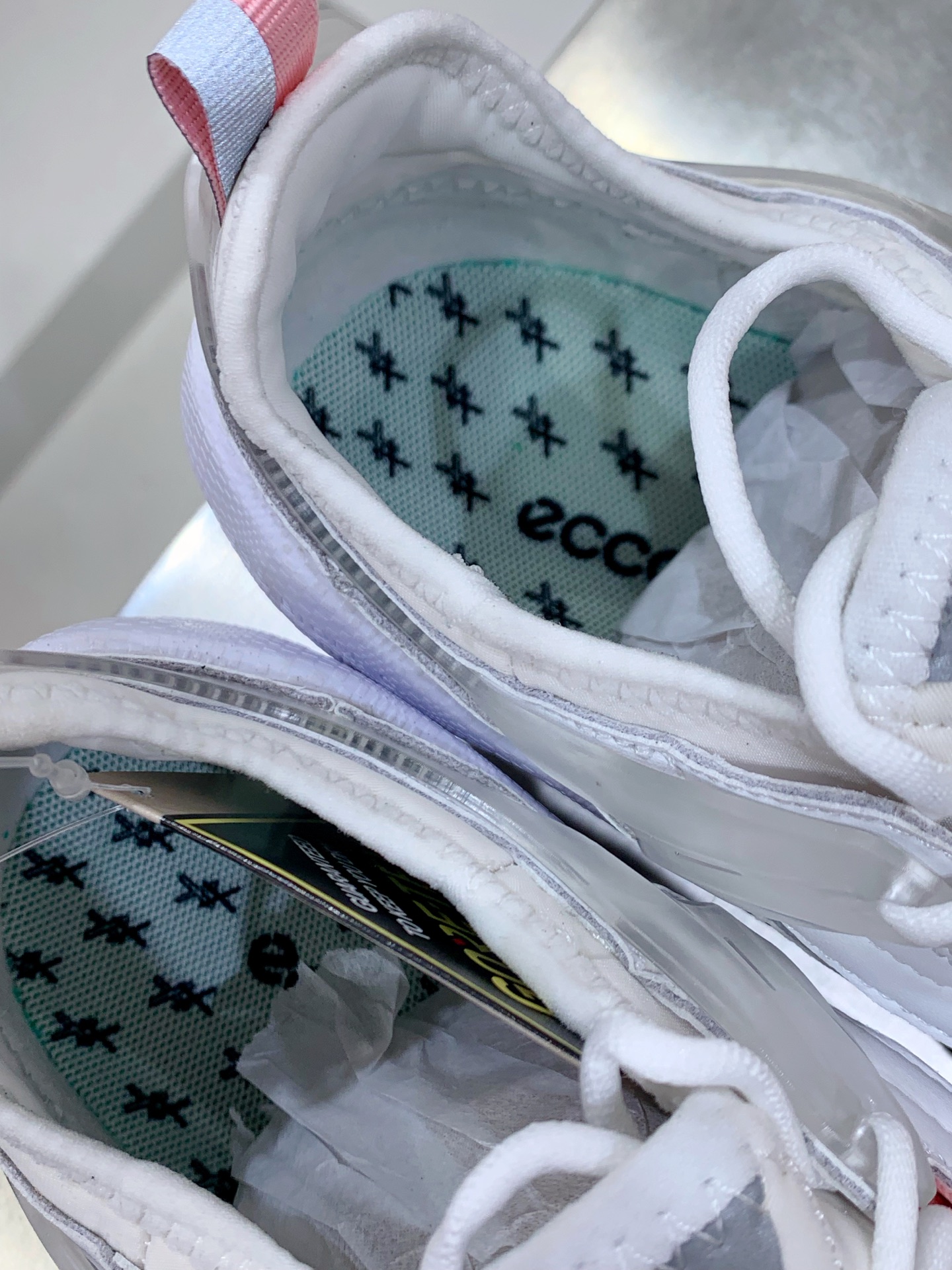 Basic Shoes Breathable L