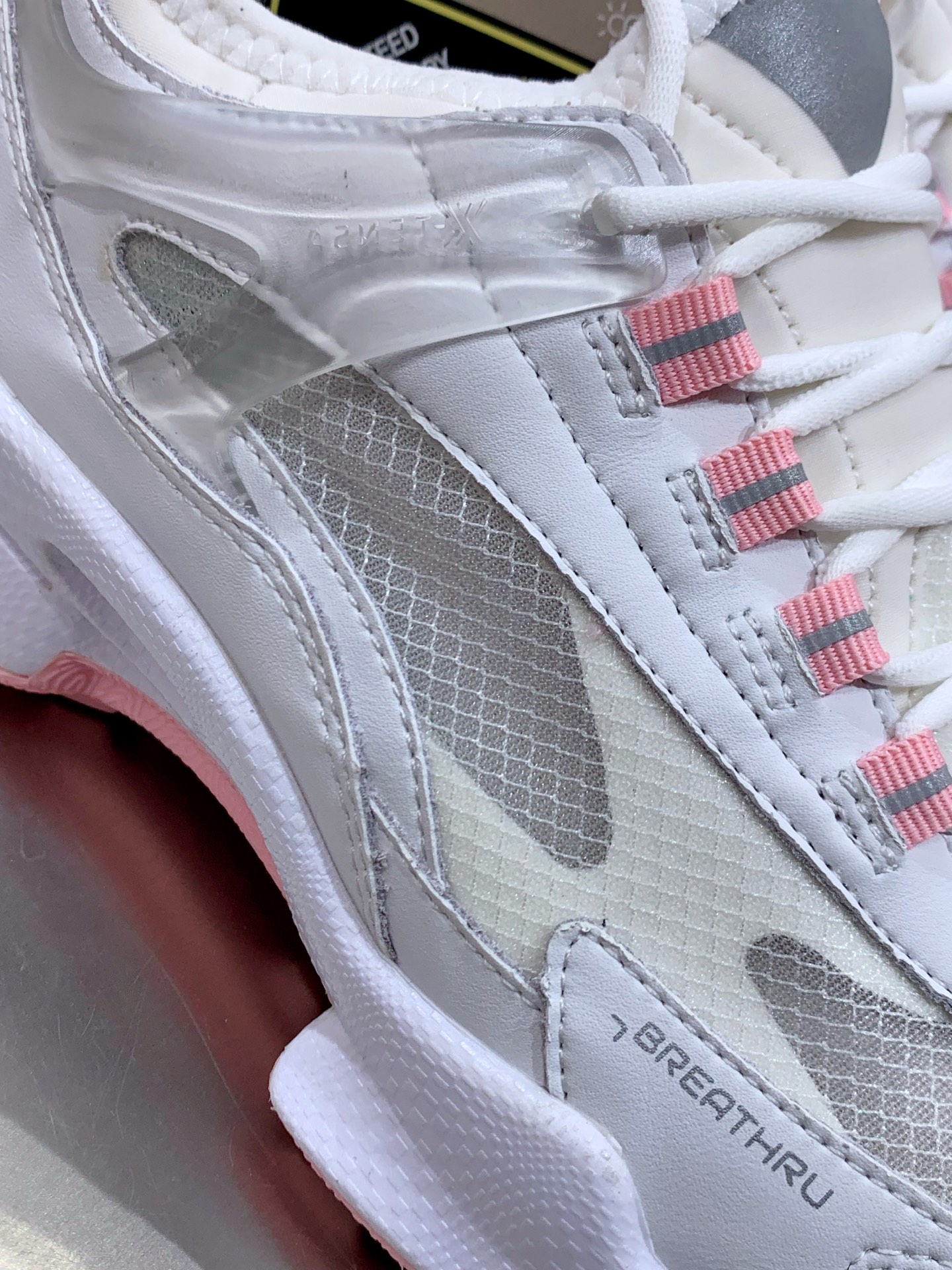 Basic Shoes Breathable L