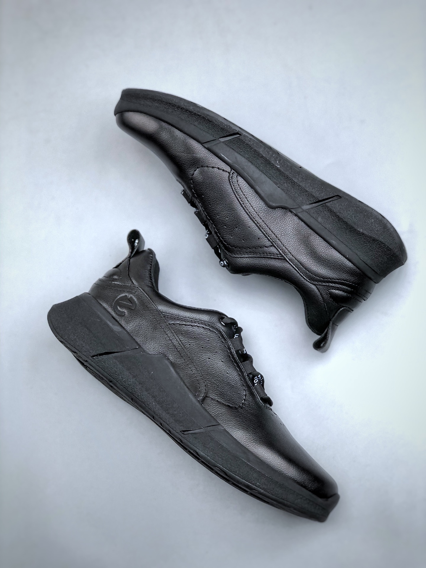 Male Sneakers Breathable