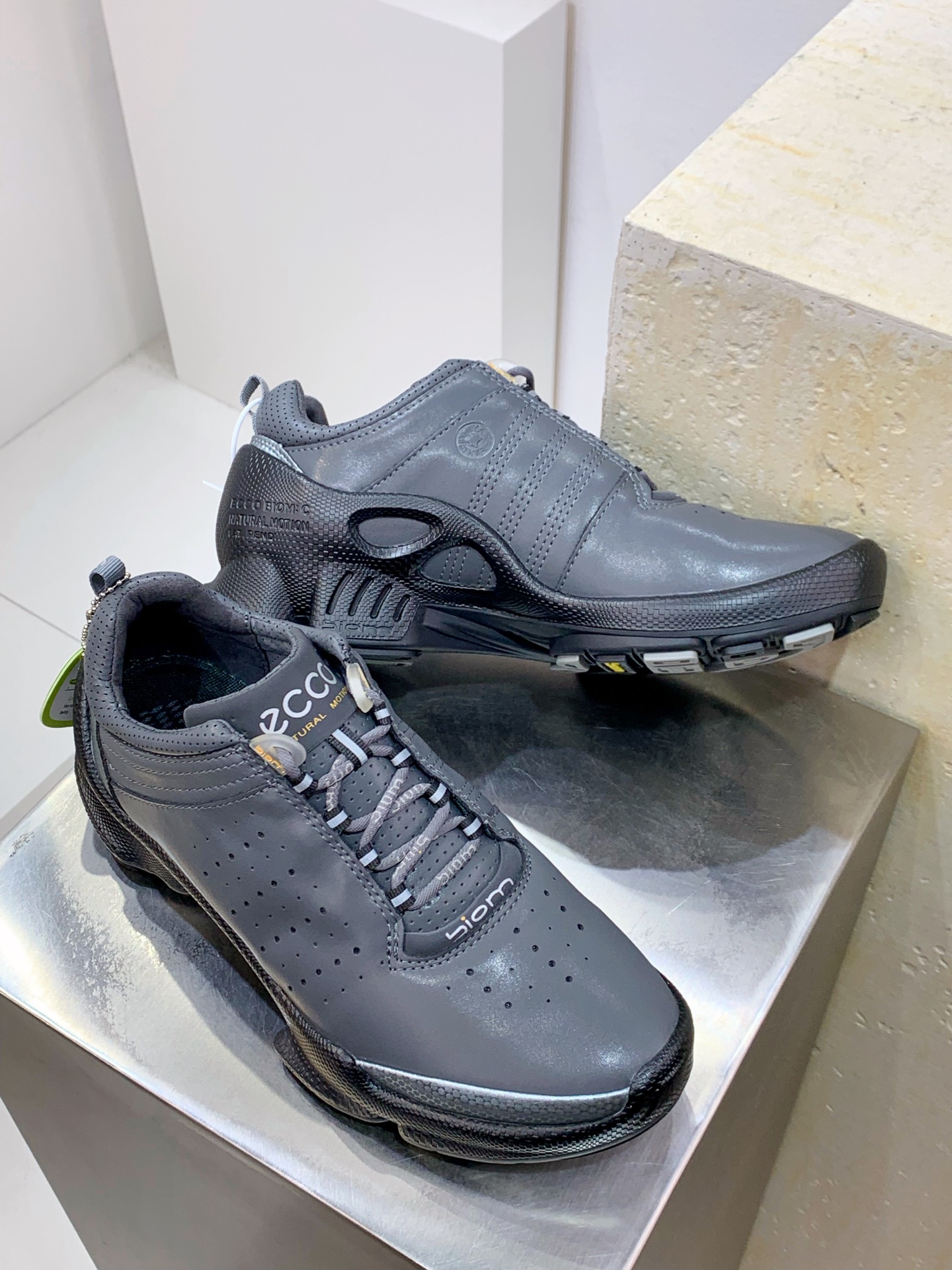 Male Leather Shoes Breathable