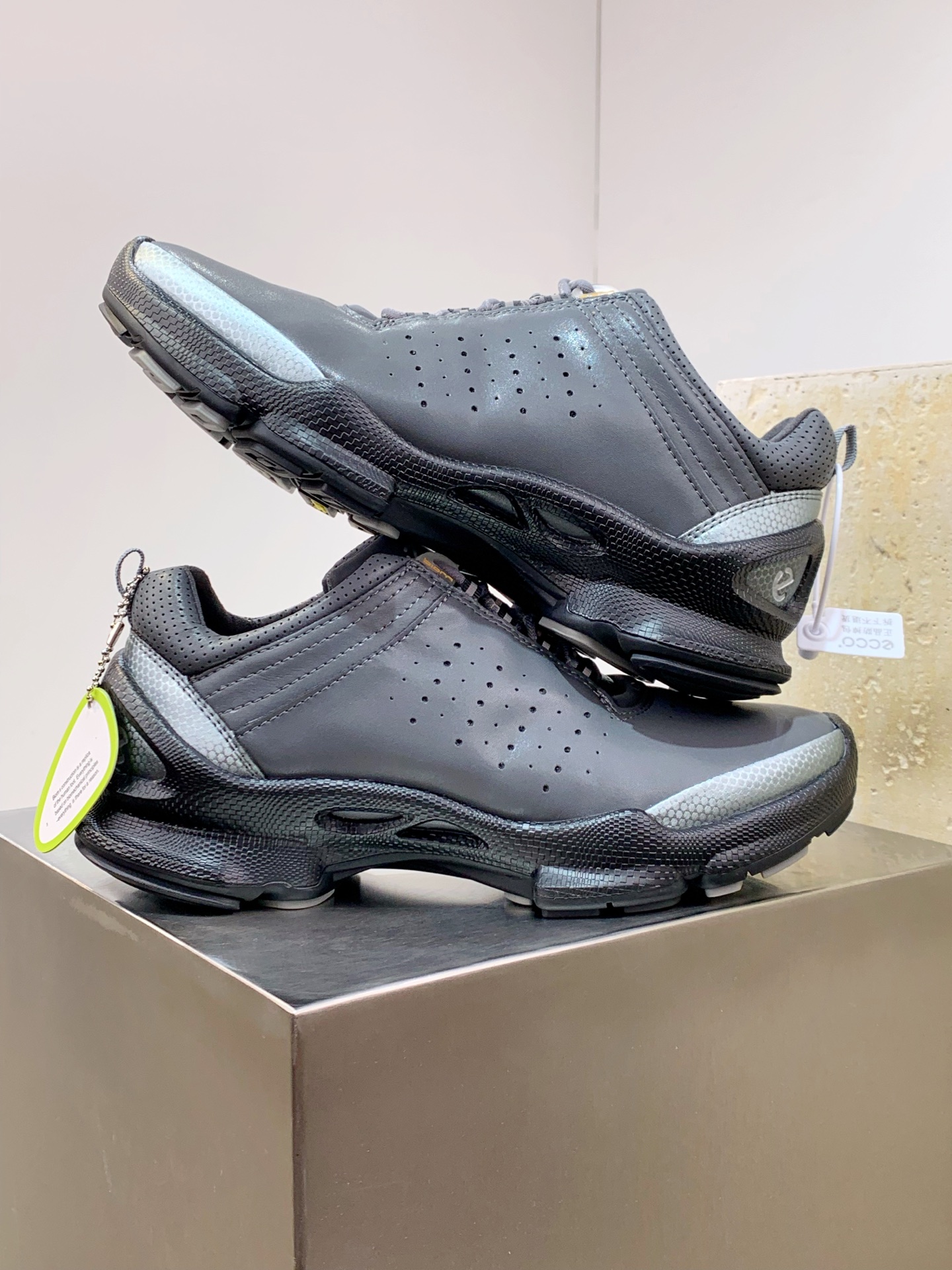 Male Leather Shoes Breathable