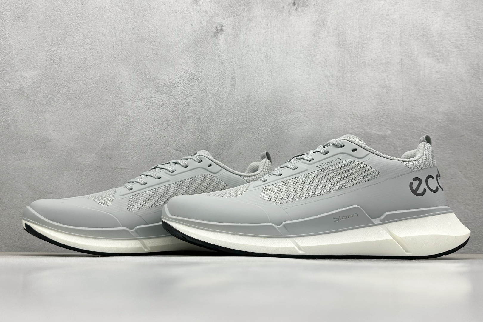 Male Running Shoes M