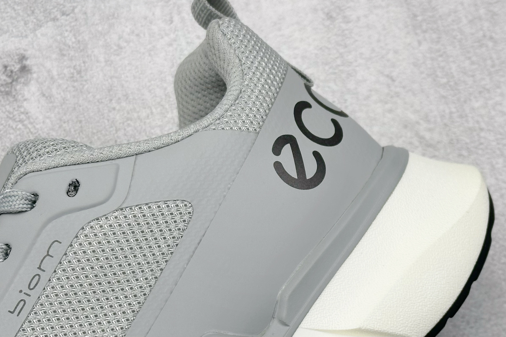 Male Running Shoes M