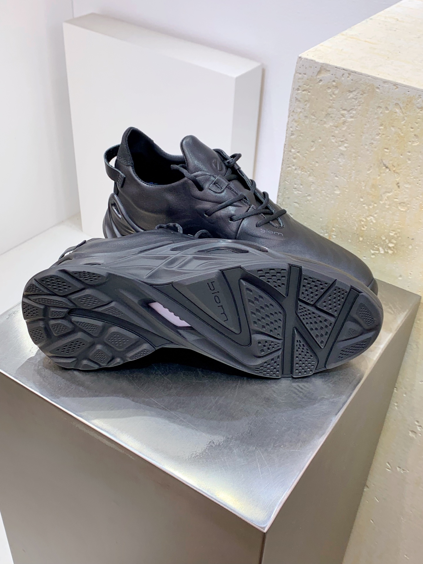 Male Leather Shoes Breathable L