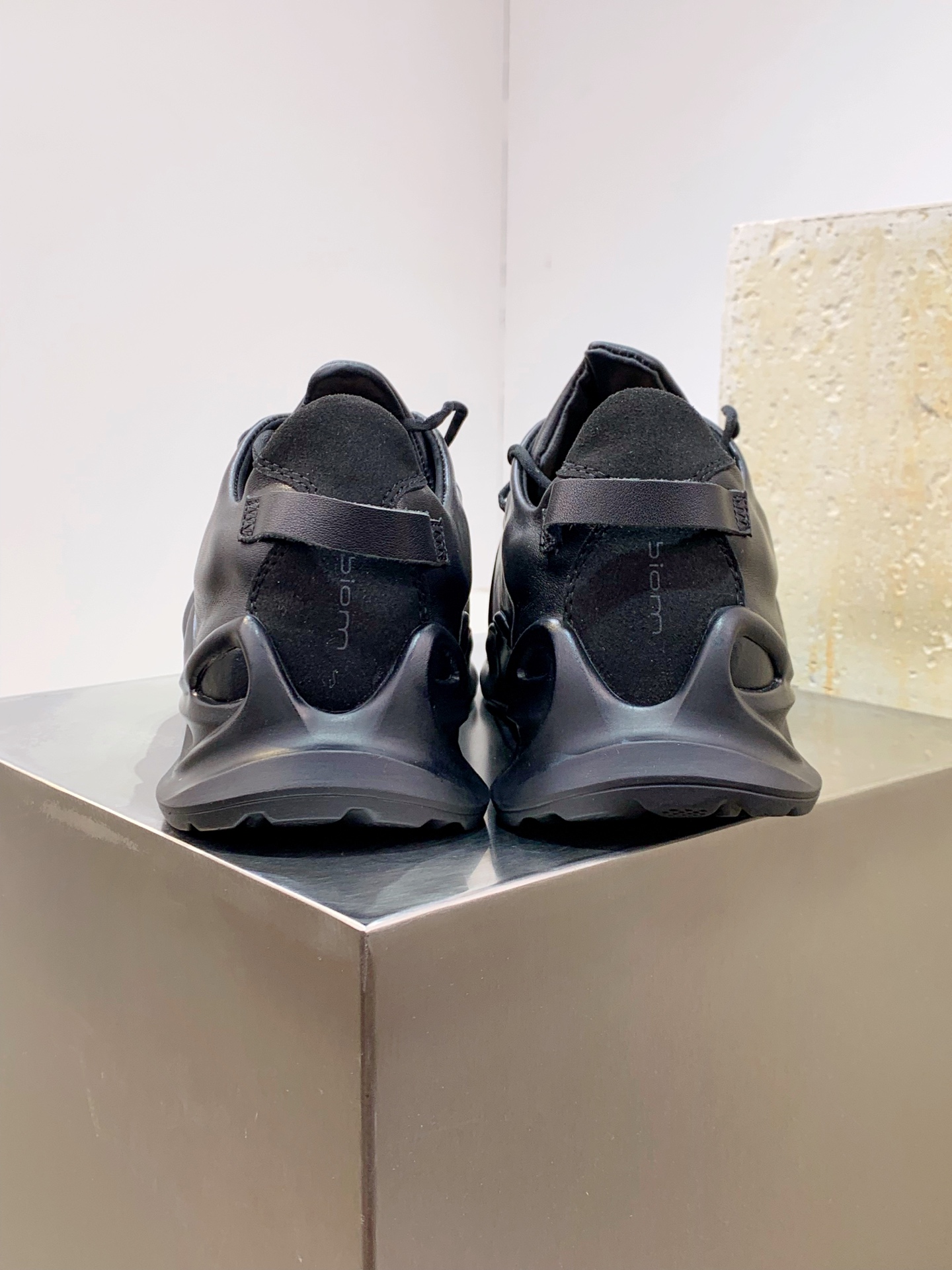 Male Leather Shoes Breathable L