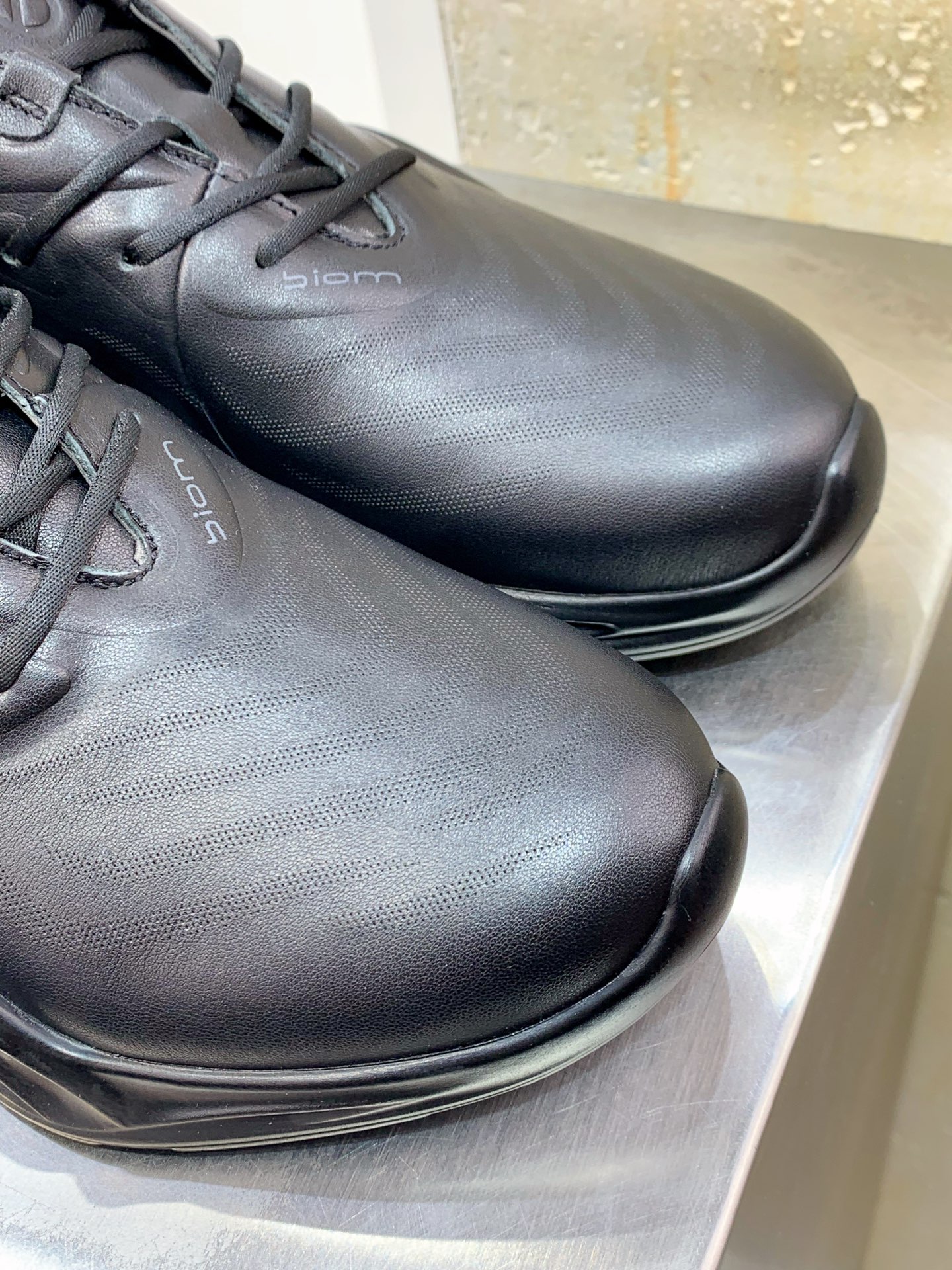 Male Leather Shoes Breathable L