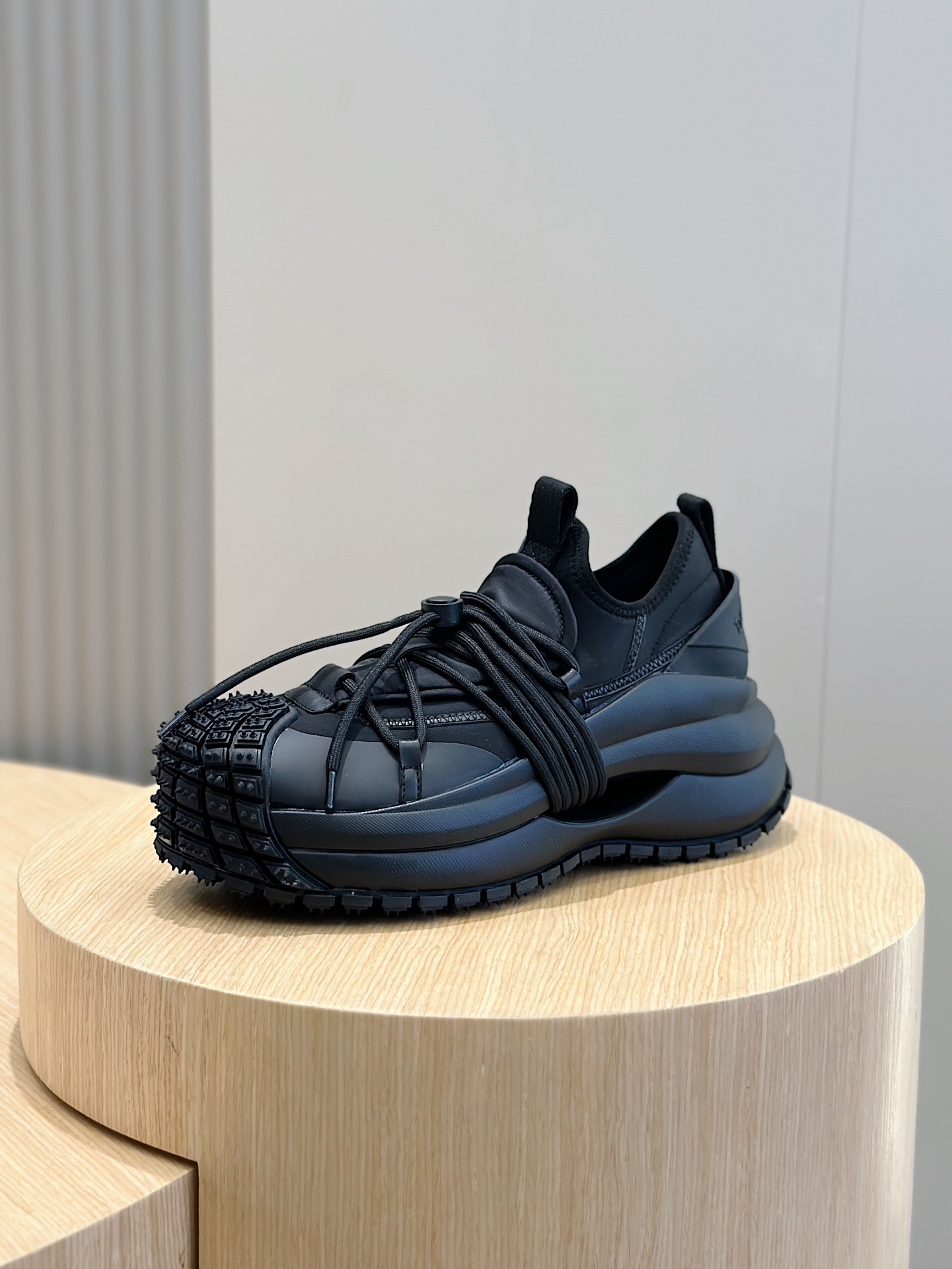 Armani Male Sneakers M-s