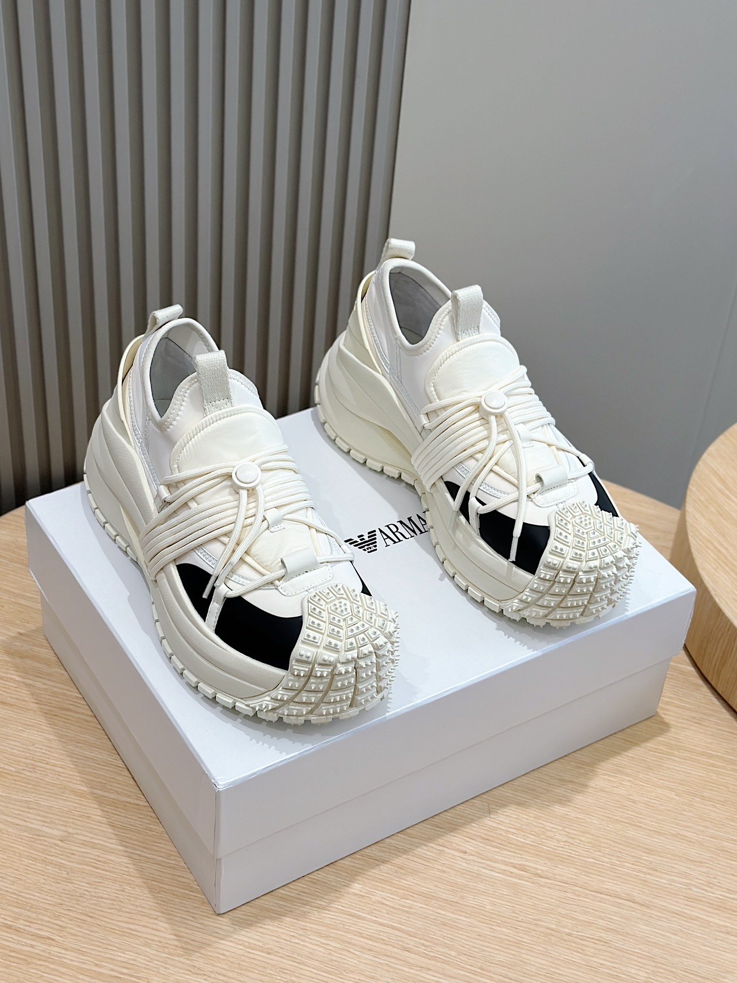 Armani Male Sneakers M-s