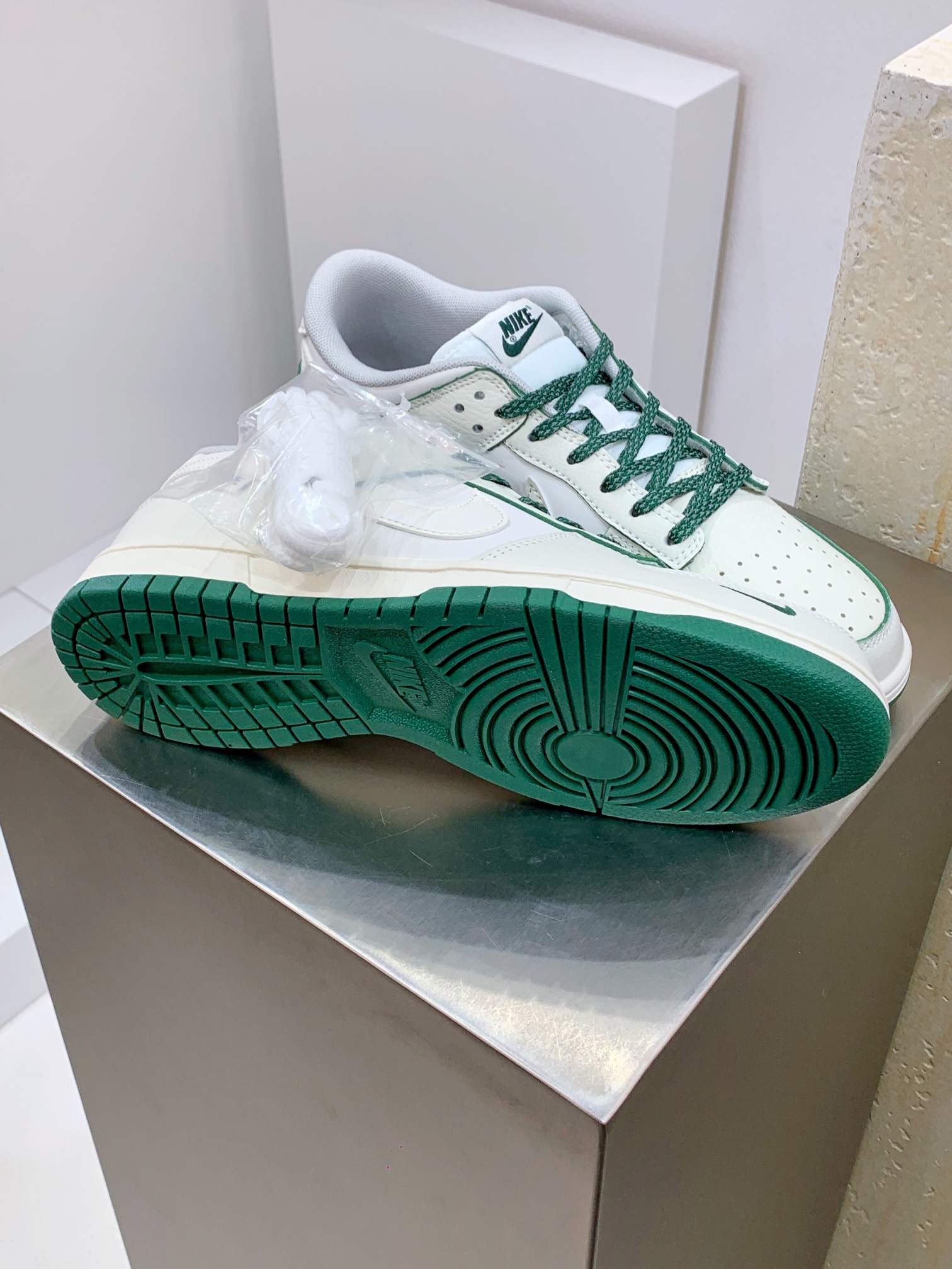 Nike Board Shoes M-l