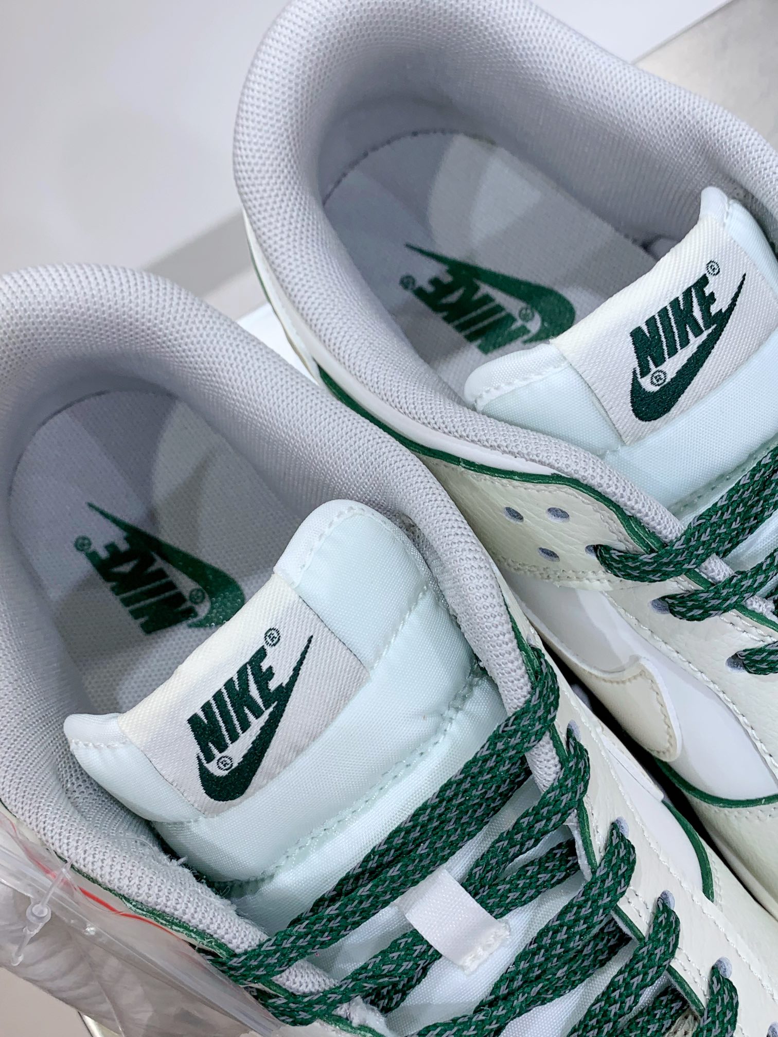 Nike Board Shoes M-l