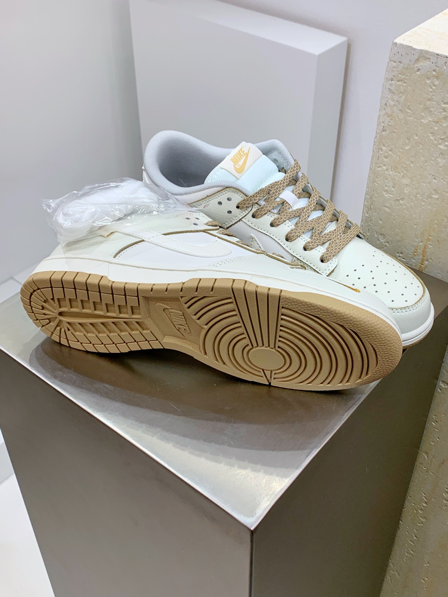 Nike Board Shoes M-l