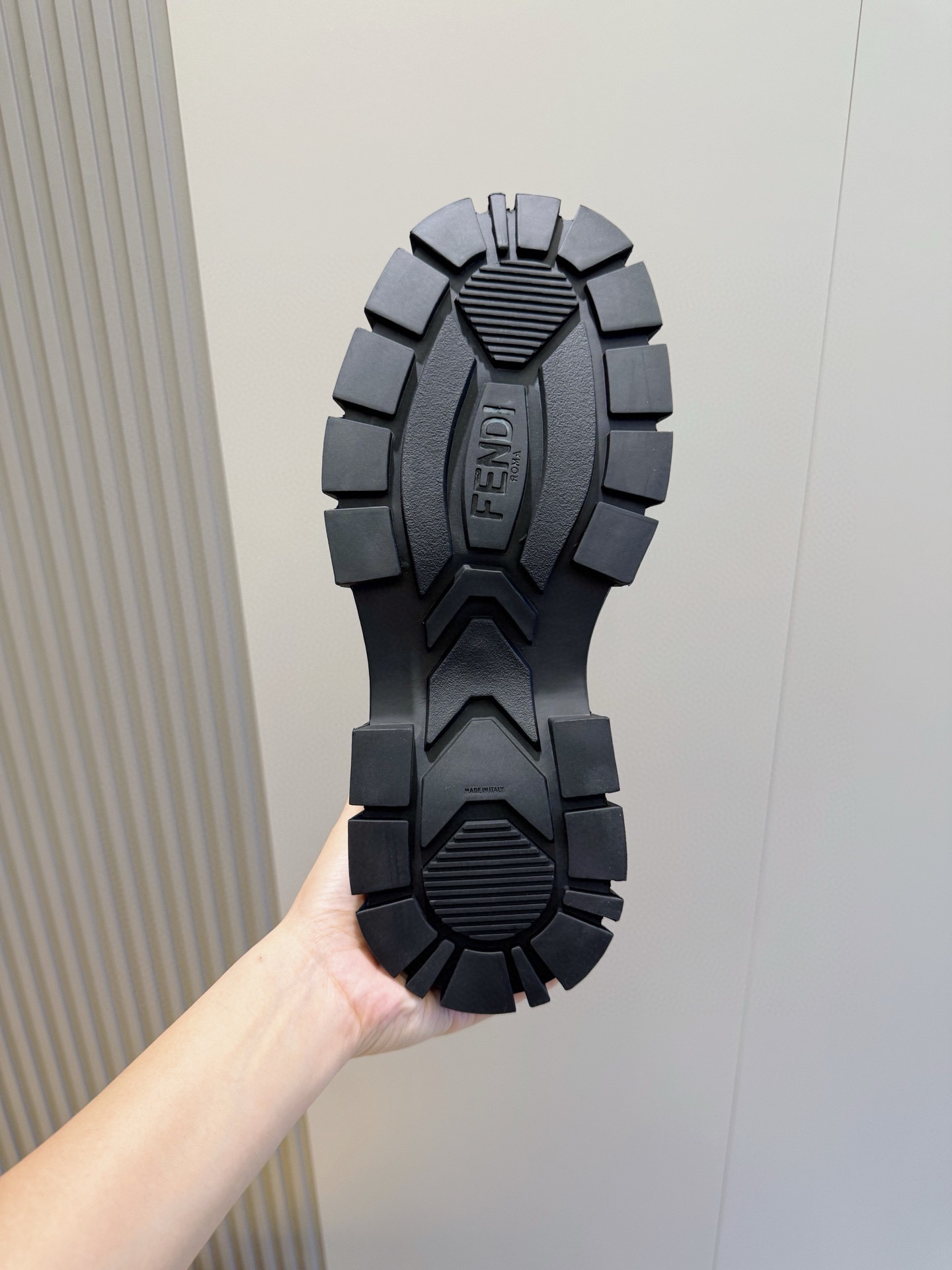 Fendi Basic Shoes Black S