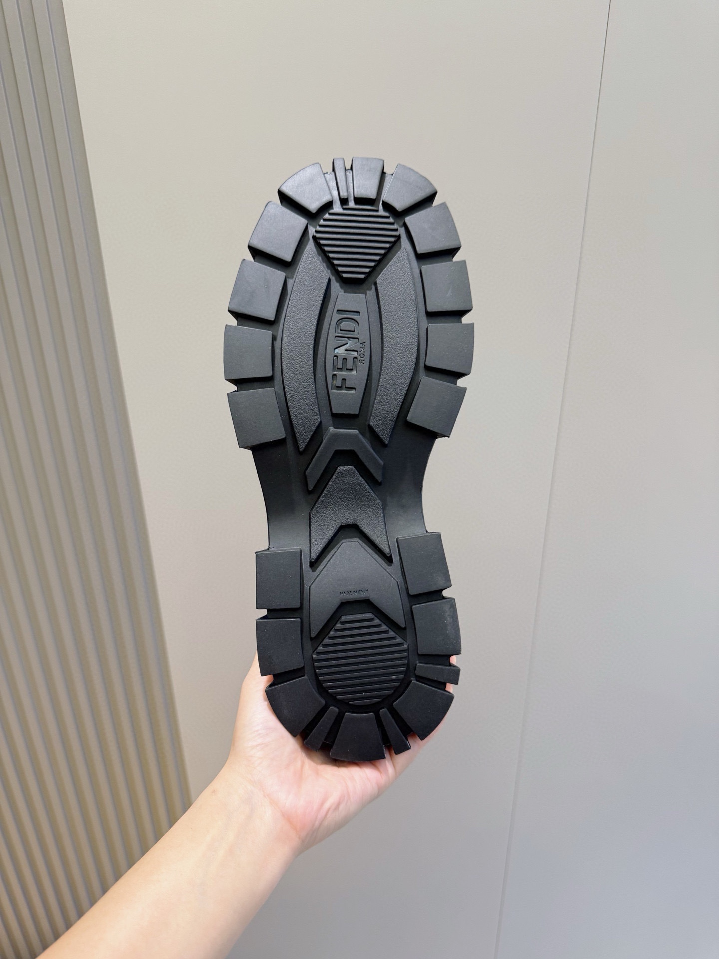 Fendi Basic Shoes Black S