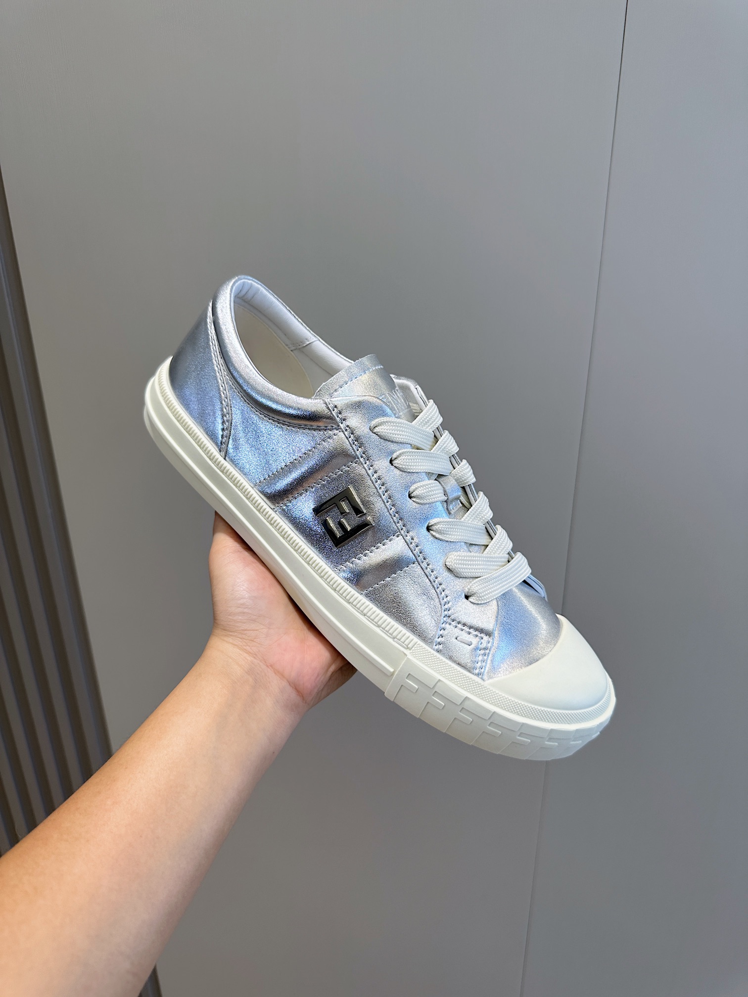 Fendi Male Leather Shoes Cow Leather M-s