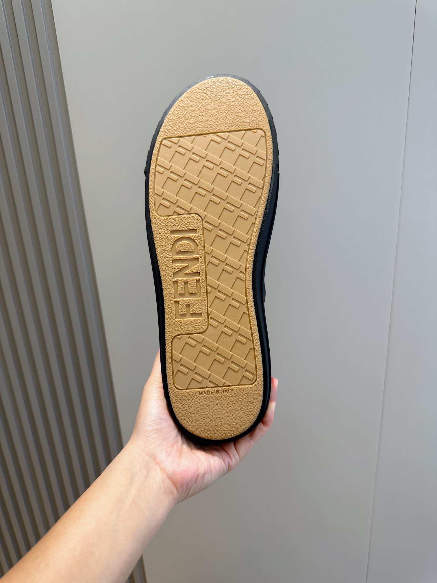 Fendi Male Leather Shoes Cow Leather M-s